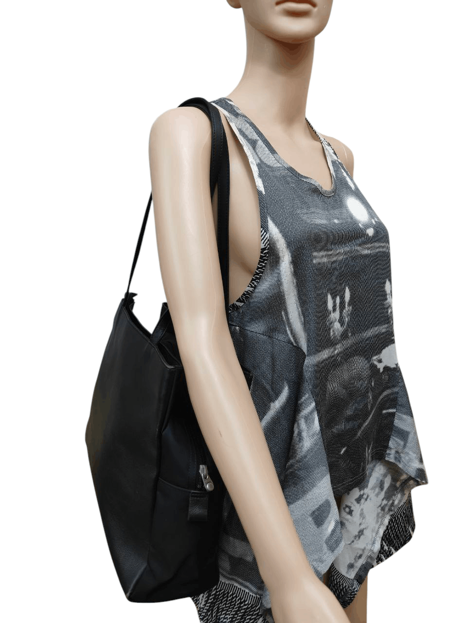 Issey Miyake Tsumori Chisato Leather Handbag Size ONE SIZE - 2 Thumbnail