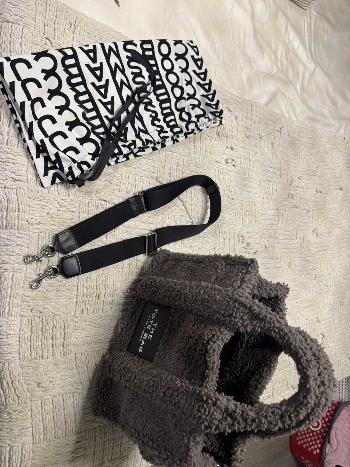 Marc Jacobs Marc Jacobs Teddy Medium Tote Bag Size ONE SIZE - 3 Thumbnail