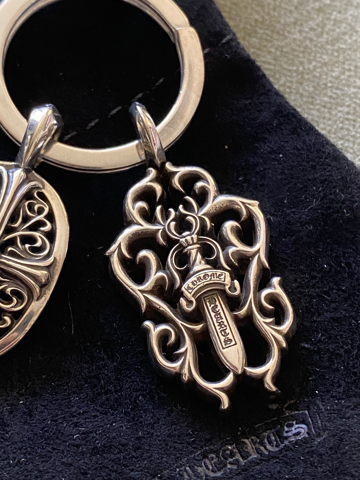 Chrome Hearts Chrome Hearts Oval and Vine Pendant Keychain/Bag Charm Size ONE SIZE - 10 Thumbnail