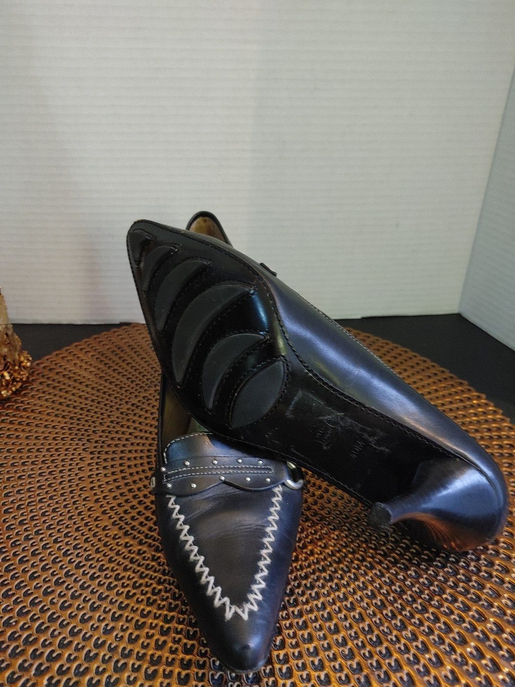 Michael Kors Michael Kors Black Leather Pumps Size 10M Size US 10 / IT 40 - 7 Thumbnail