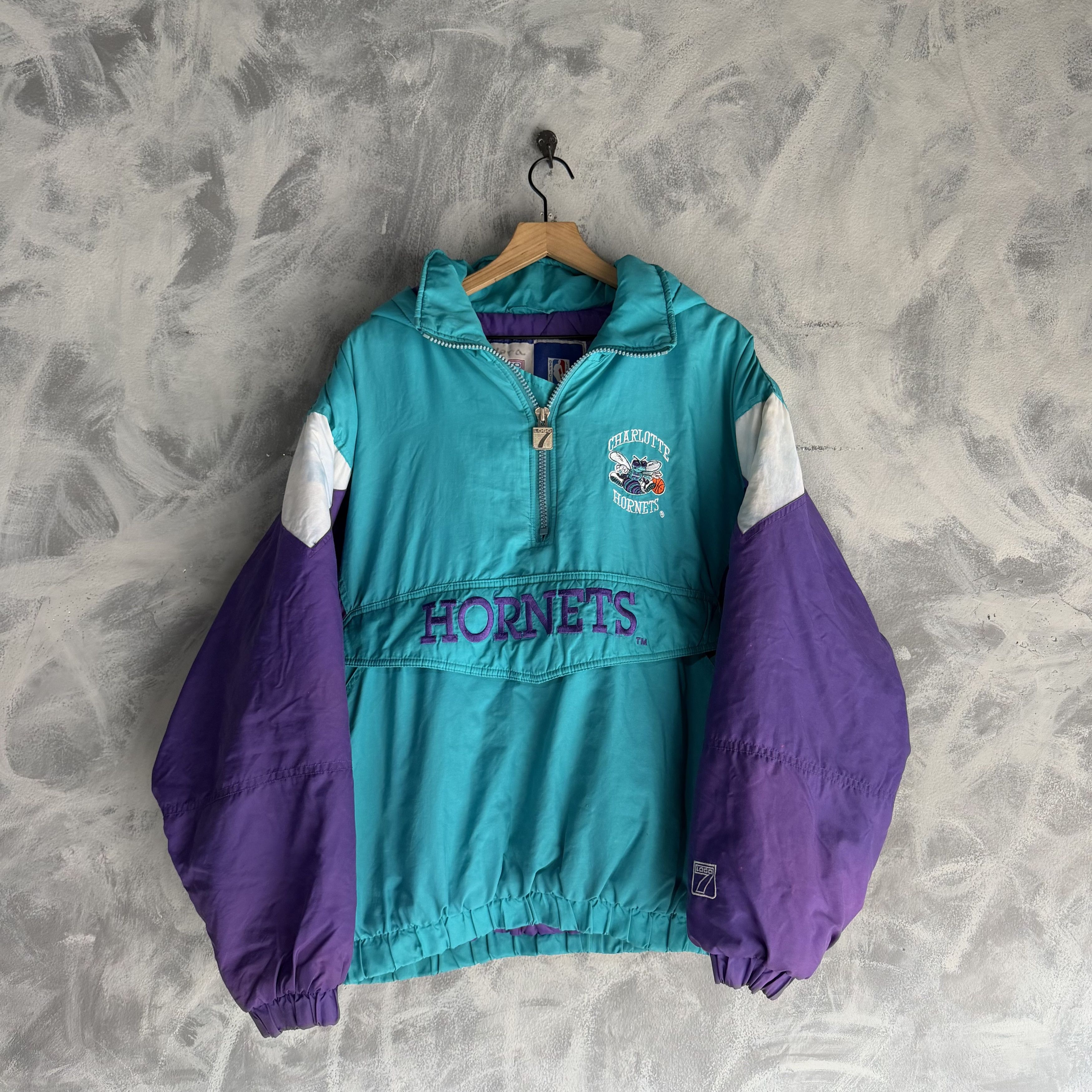 Logo 7 Logo 7 Charlotte Hornets Pullover 1/4 Zip Jacket Embroidered Size US L / EU 52-54 / 3 - 1 Thumbnail