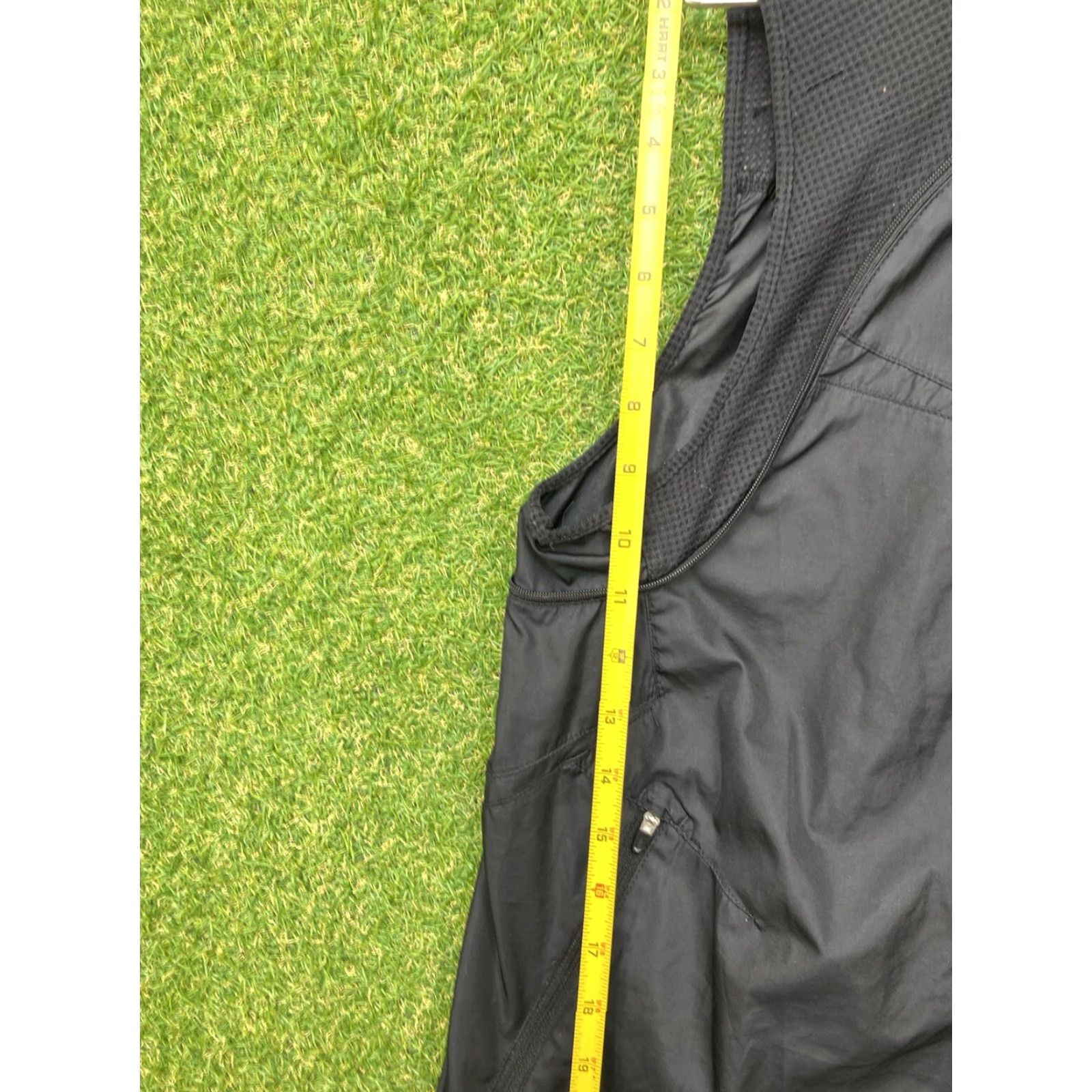 Nike Nike Puffer Vest Womens Large Black Full Zip Collared Windbreaker 90s Size L / US 10 / IT 46 - 6 Thumbnail