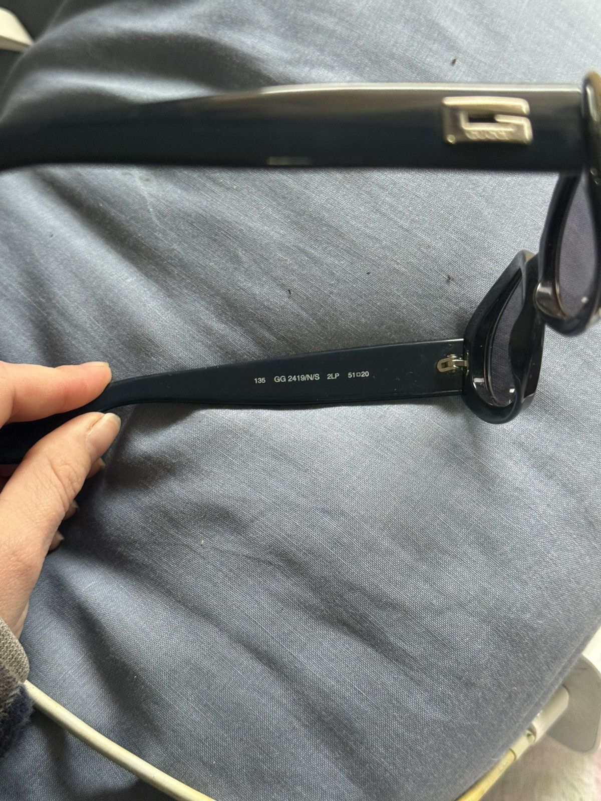 Gucci Gucci Sunglasses GG 2419/N/S 807 Oval Navy Sunglasses Size ONE SIZE - 3 Thumbnail