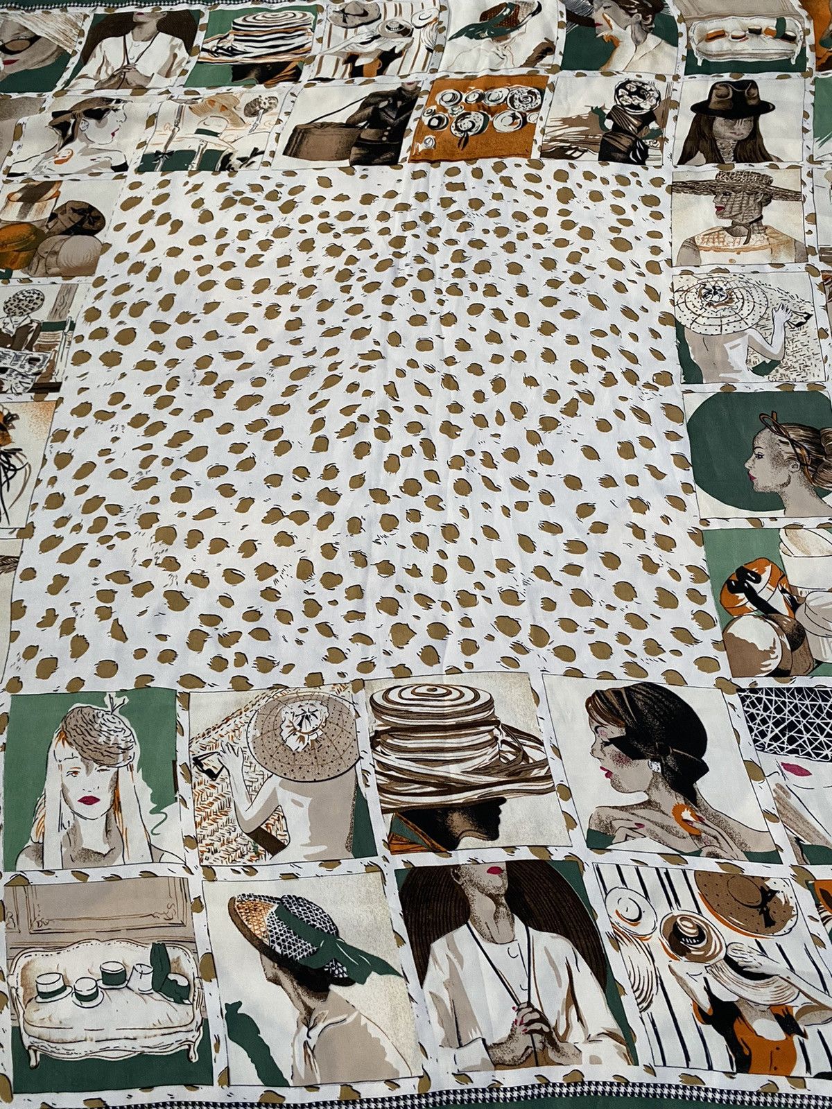 Andy Warhol × The Unbranded Brand × Untitled Artworks POP ART FULL DESIGN ARTWORK SILK SCARF SCARVES Size ONE SIZE - 8 Thumbnail