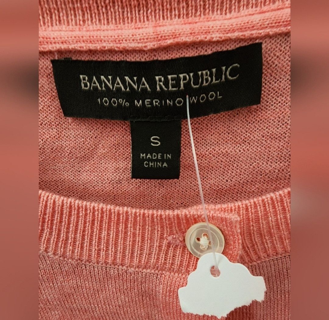 Banana Republic NWT Banana Republic Merino Wool Cardigan Bright Guava S Size S / US 4 / IT 40 - 3 Thumbnail
