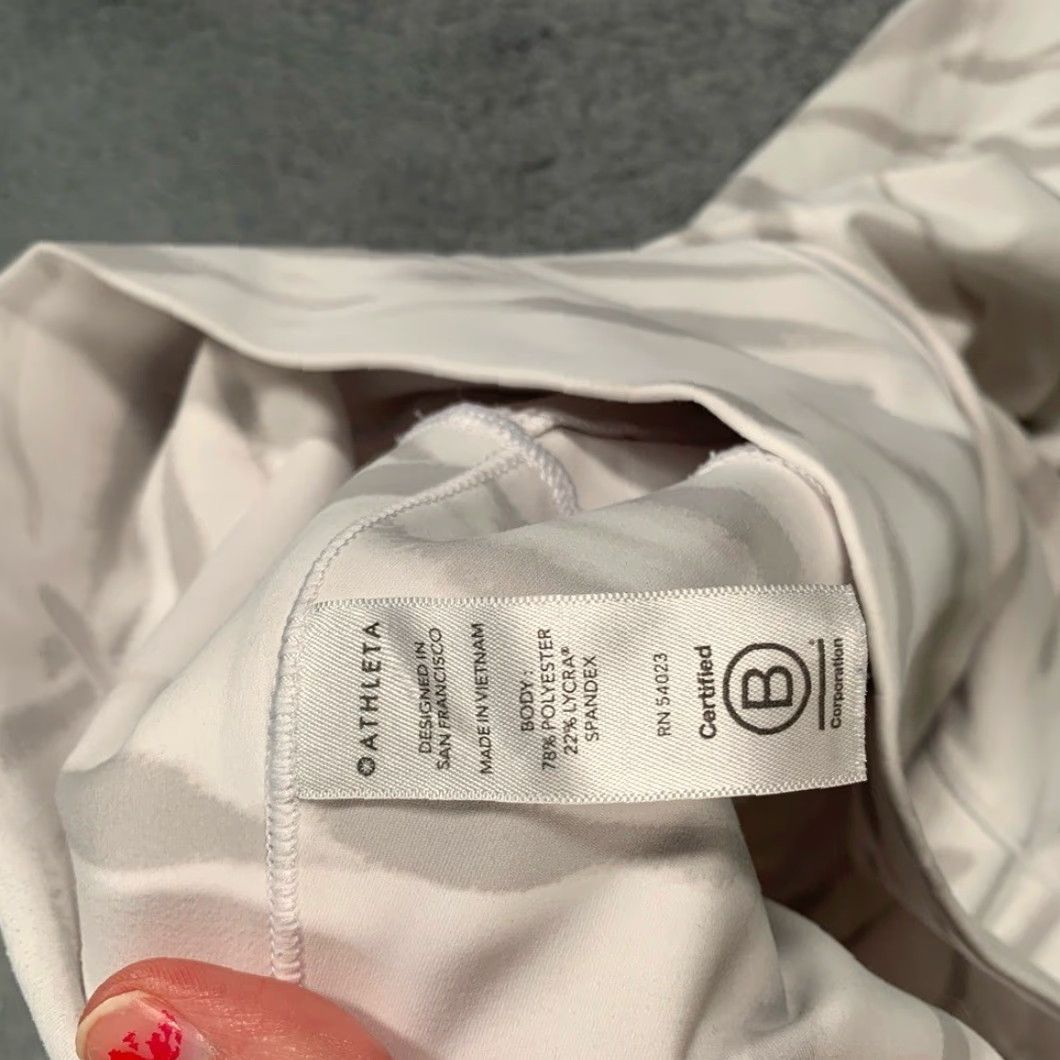Athleta Athleta Salutation Stash Pocket II 7/8 Tight Leggings S White Women Regular Small Ankle Size 28" / US 6 / IT 42 - 4 Thumbnail
