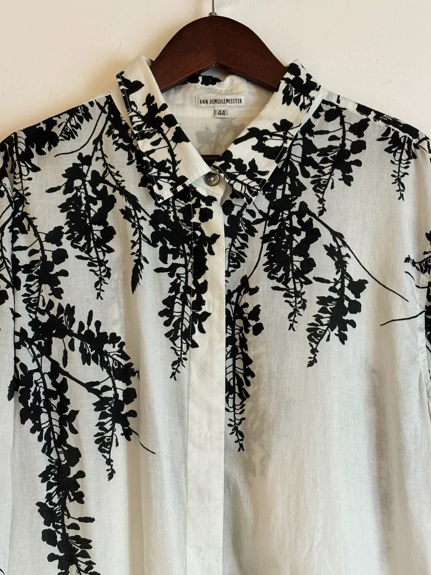 Ann Demeulemeester Ann Demeulemeester Floral Button-Up Shirt Size L / US 10 / IT 46 - 1 Thumbnail