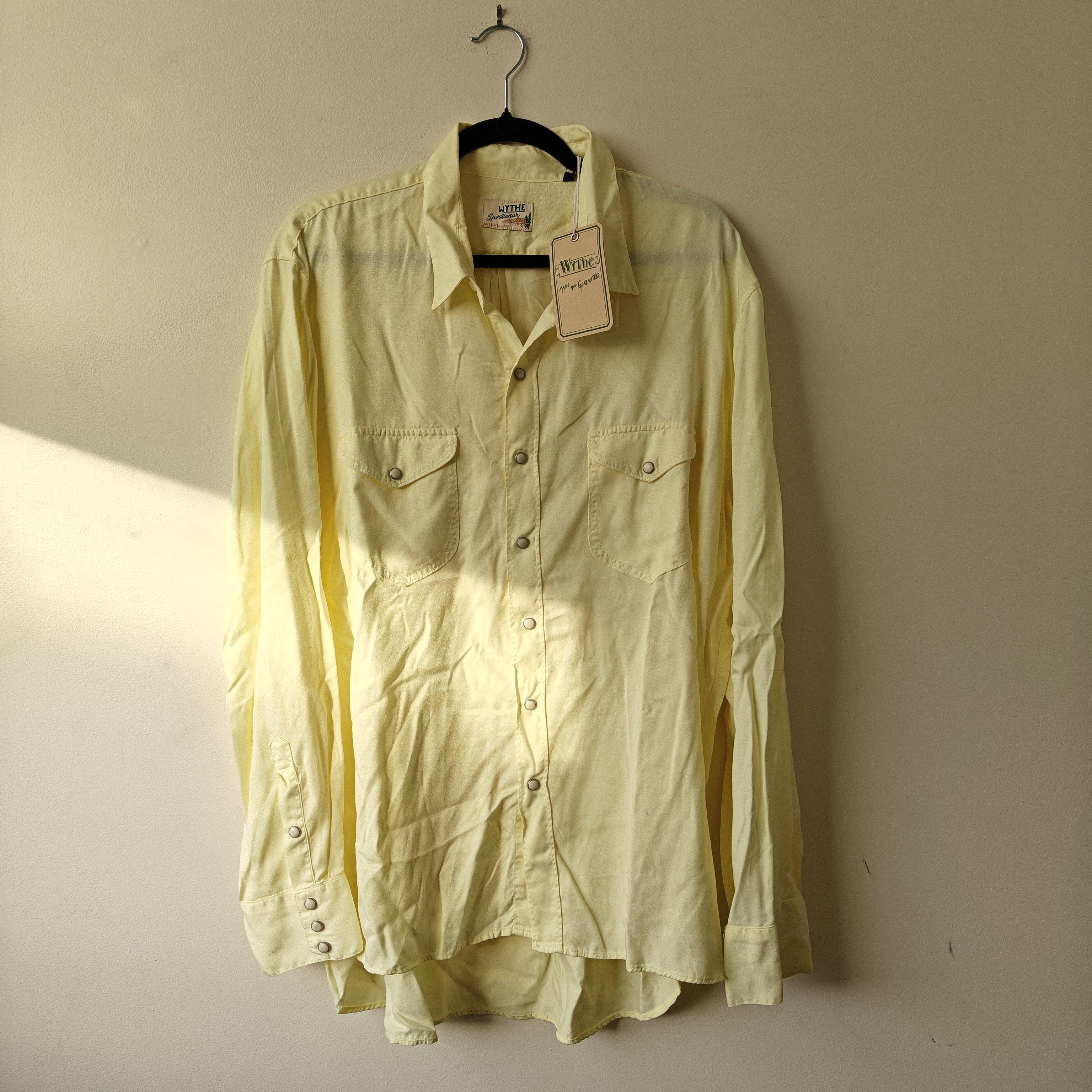 NWT Pearlsnap sawtooth cut shirt lemon pearl $188