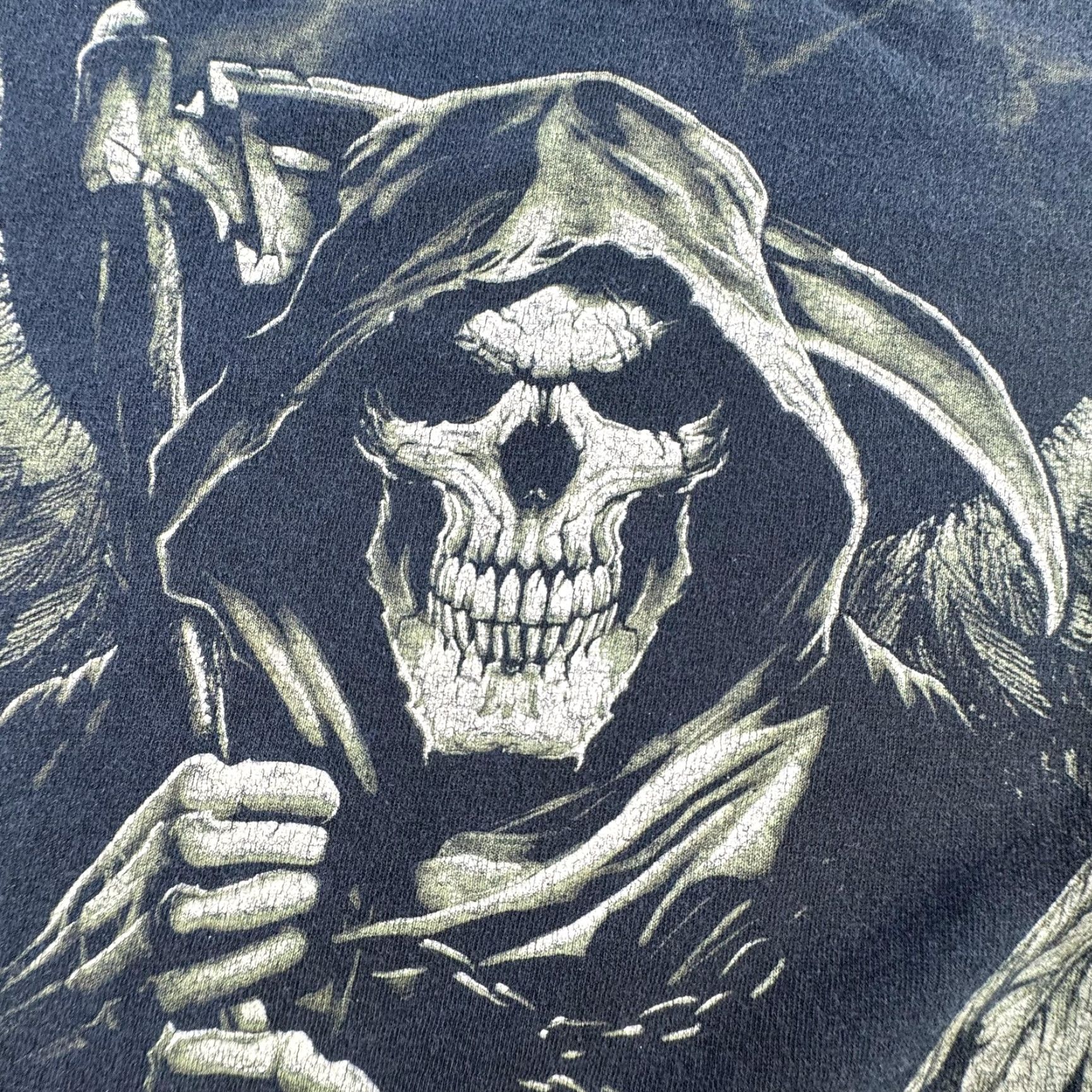 Gildan VINTAGE Gildan T-Shirt Men's Large Black Gothic Halloween Skeleton Grim Reaper Graphic 90s Size US L / EU 52-54 / 3 - 3 Thumbnail