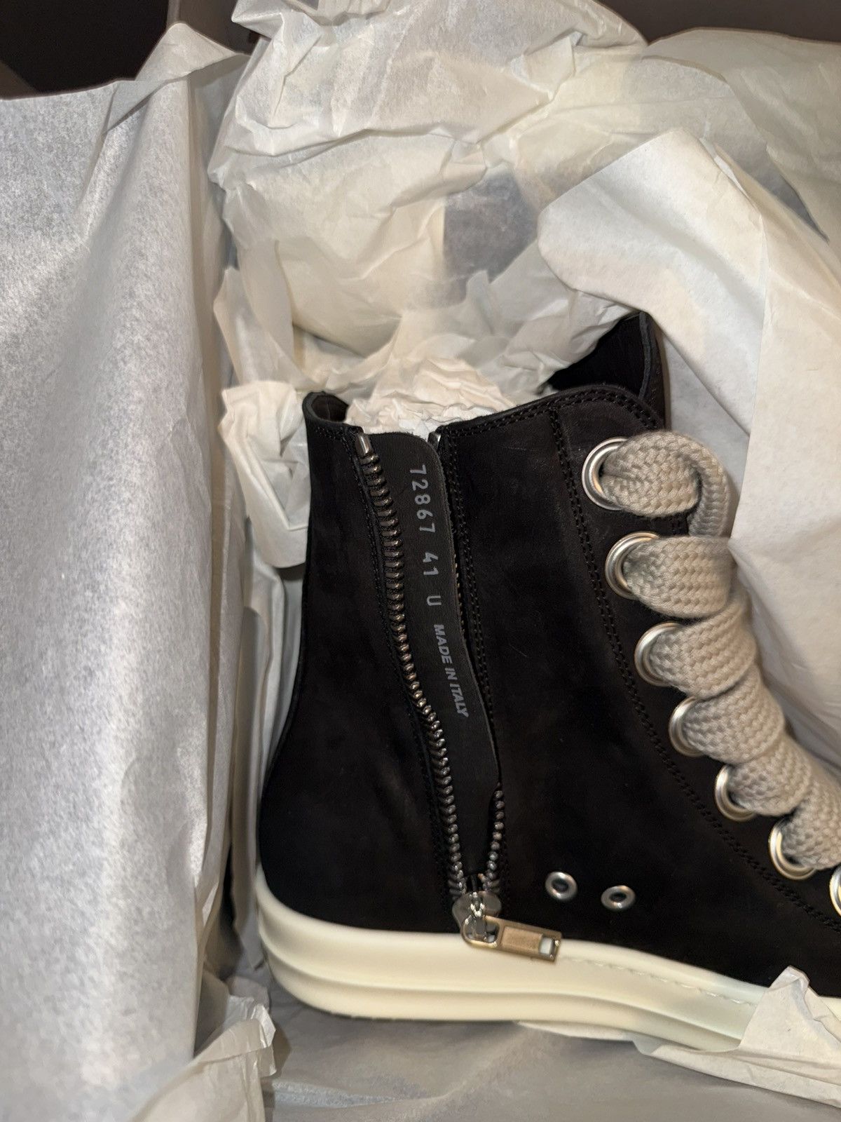 Rick Owens Rick Owen’s jumbo grained leather jumbo lace sneakers Size US 8 / EU 41 - 11 Thumbnail