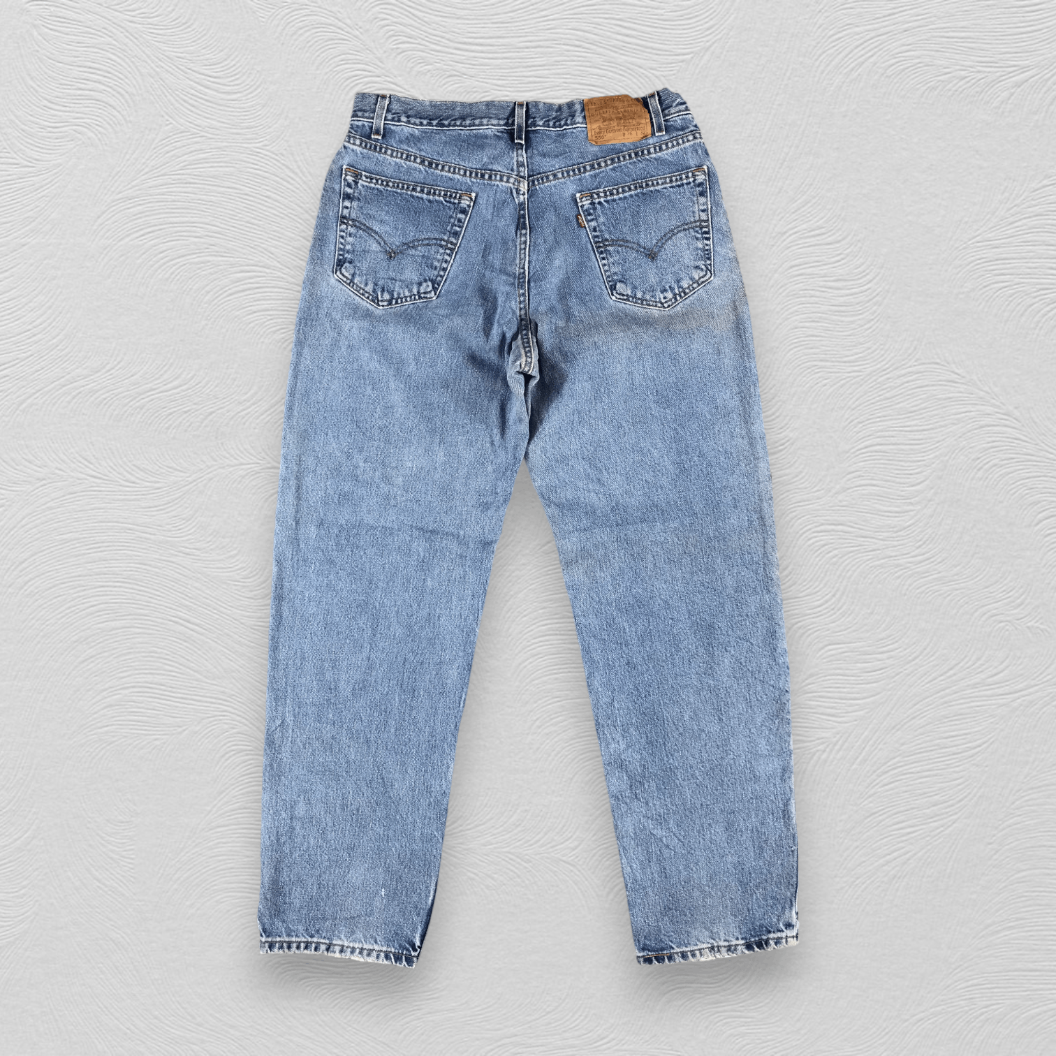 Levi's Vintage Levi's 550 Jeans Faded Blue Denim KJ1030 Size US 35 - 2 Thumbnail