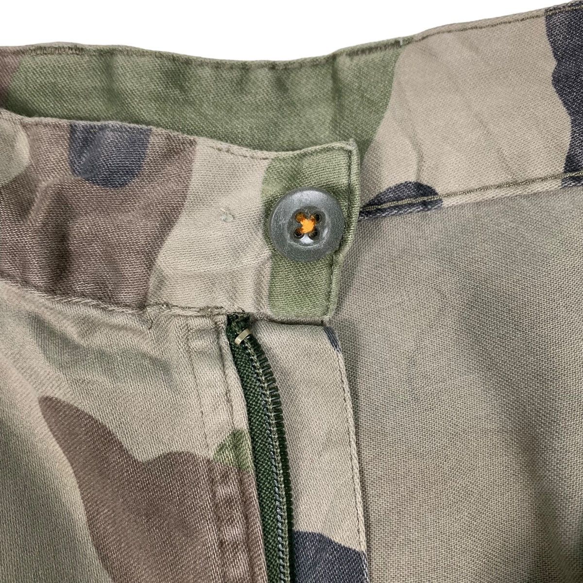 Vintage Vintage Military Army Green Camo 6Pocket Cargo Pant #0170-C9 Size US 34 / EU 50 - 12 Thumbnail