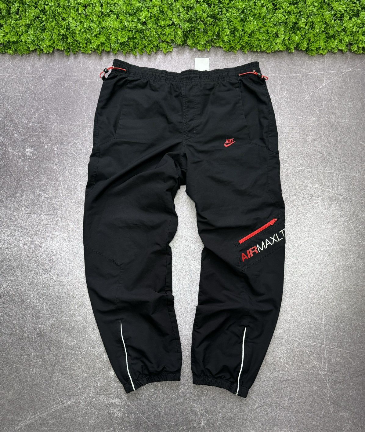 Nike × Vintage NIKE AIR MAX LTD RETRO BAGGY PARACHUTE Y2K 90’S PANTS Size US 32 / EU 48 - 1 Thumbnail