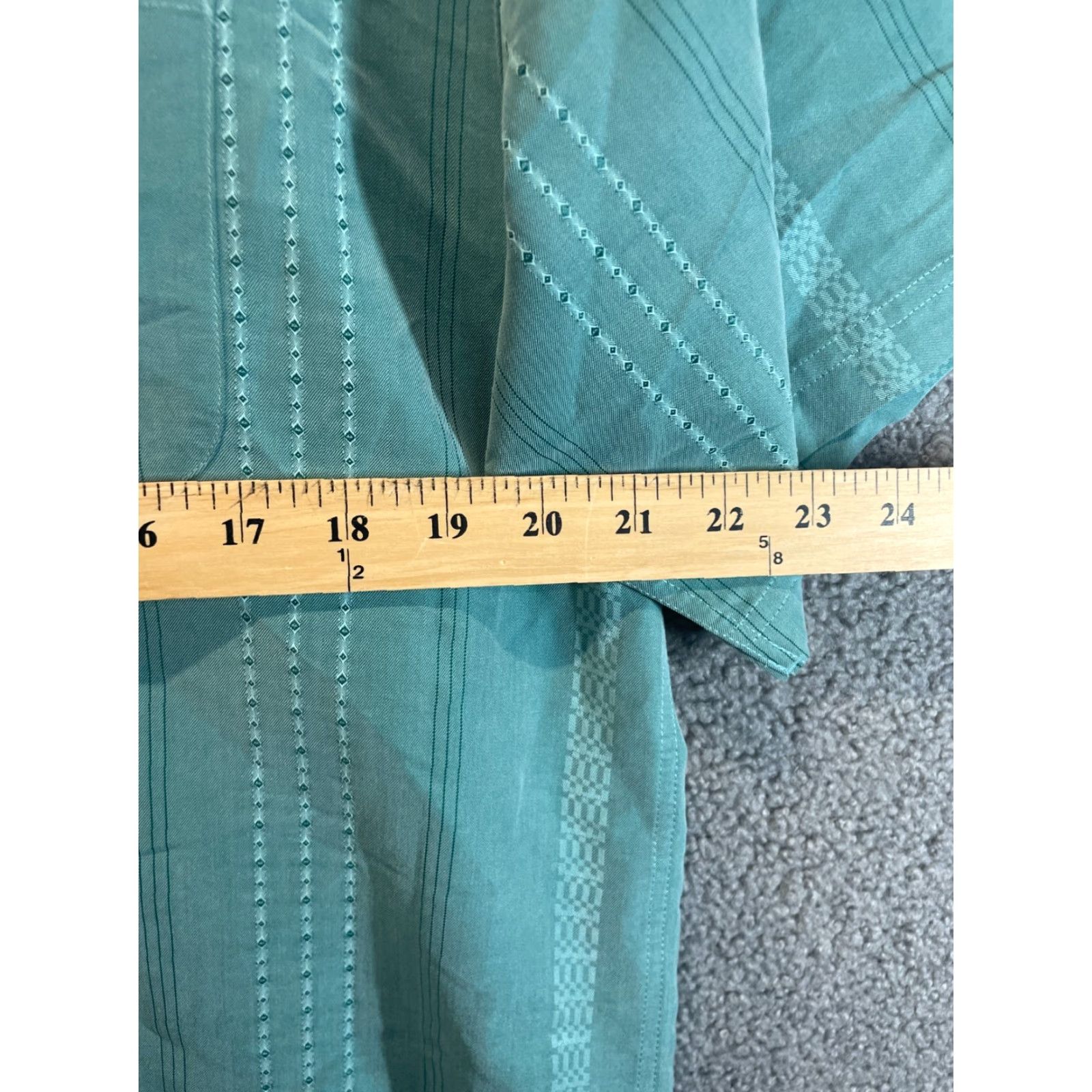 Haggar Haggar Short Sleeve Button Up Shirt Men's Size Large Blue Stripes Size US L / EU 52-54 / 3 - 4 Thumbnail
