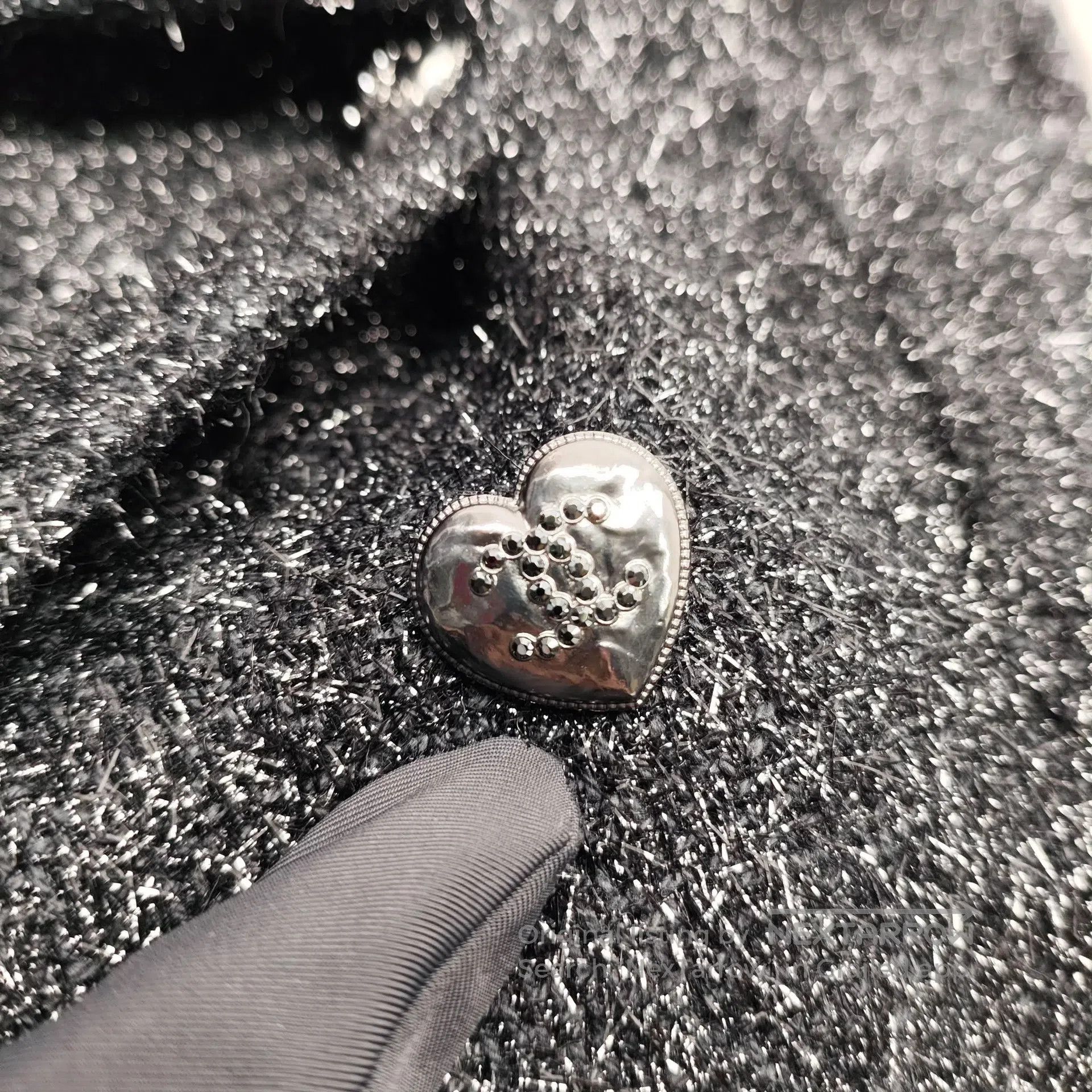 Chanel Chanel Black short shiny sequin heart button coat size 34| Size XXS / US 00 / IT 34 - 3 Thumbnail