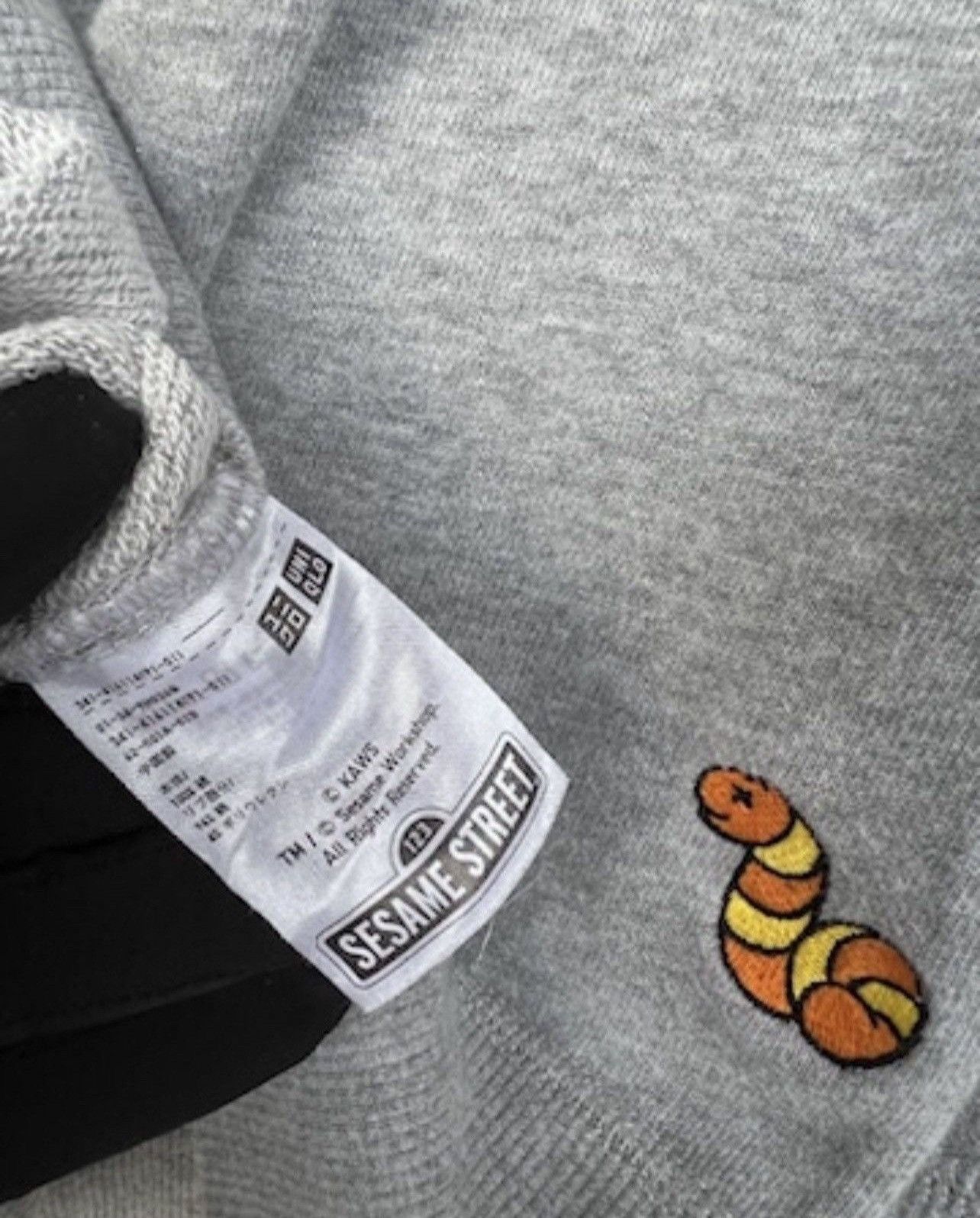 Kaws × Uniqlo Pick 💥💥 Uniqlo Kaws Sesame Street Grey Sweatshirt Size US S / EU 44-46 / 1 - 9 Thumbnail