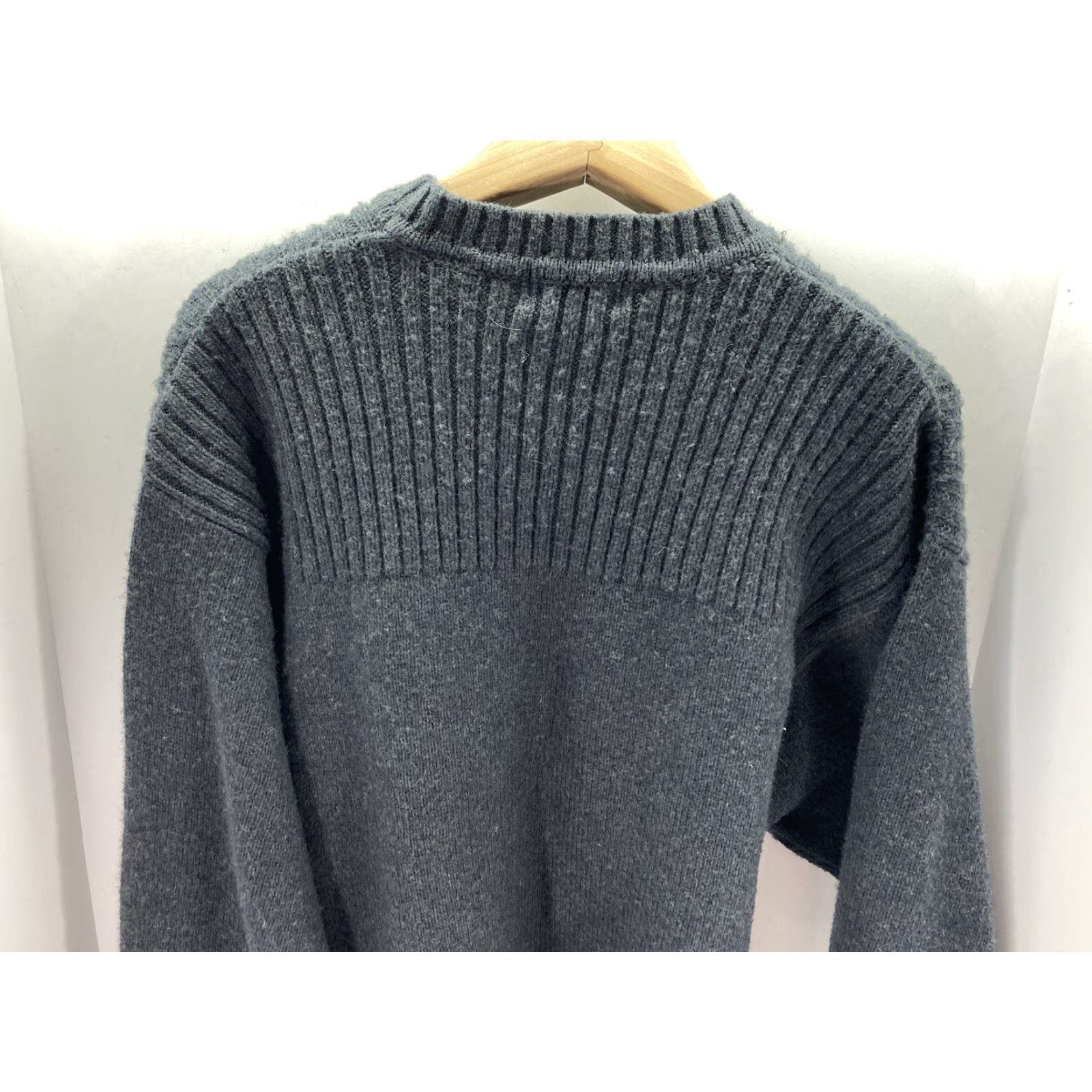 Vintage VINTAGE REI Wool Blend Sweater Men Size L Gray Long Sleeve Crew Neck Pullover Wool Shirt Size US L / EU 52-54 / 3 - 7 Thumbnail