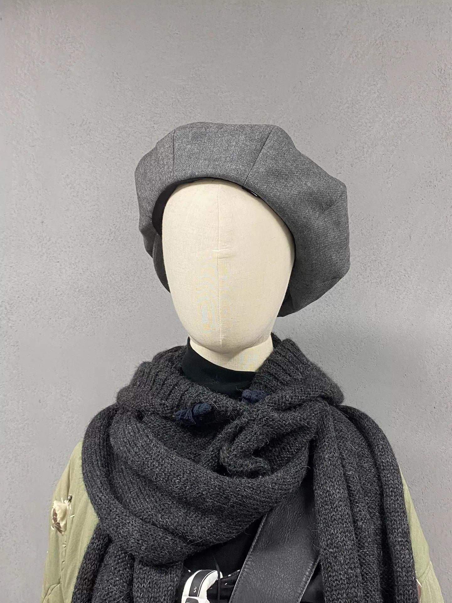 Number (N)ine Number (N)ine x Angelico Gray Felt Octagonal Newsboy Cap Size ONE SIZE - 5 Thumbnail