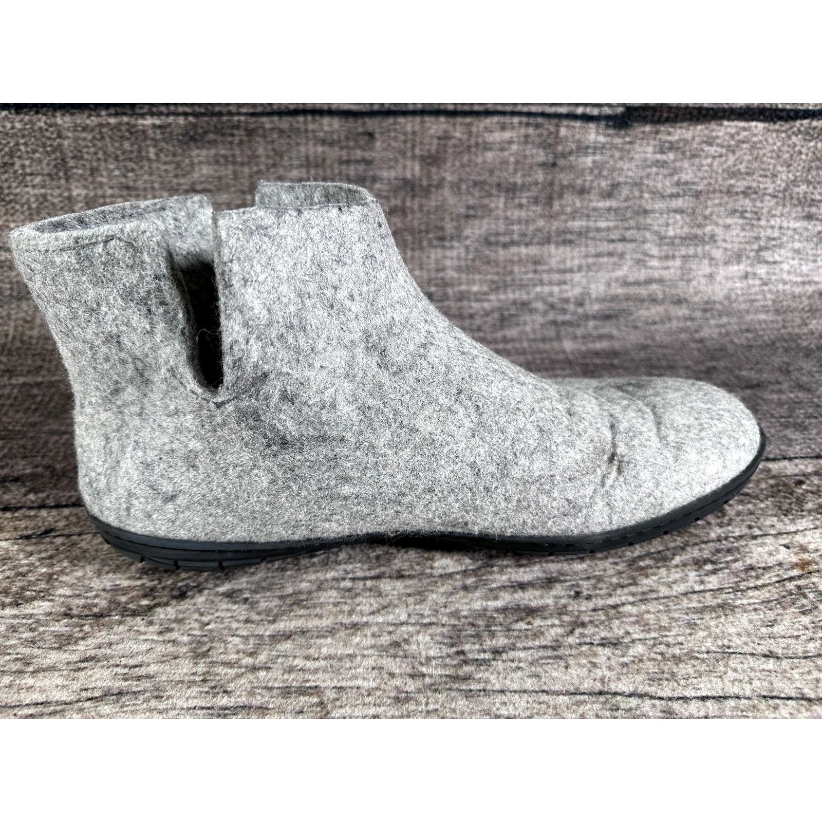 Glerups 100% Gray Wool Men’s Sz EU 45 US 12 Rubber Outsole Slipper Booties GR_Denim_21_1200x.jpg?v=1763648684 main image 4
