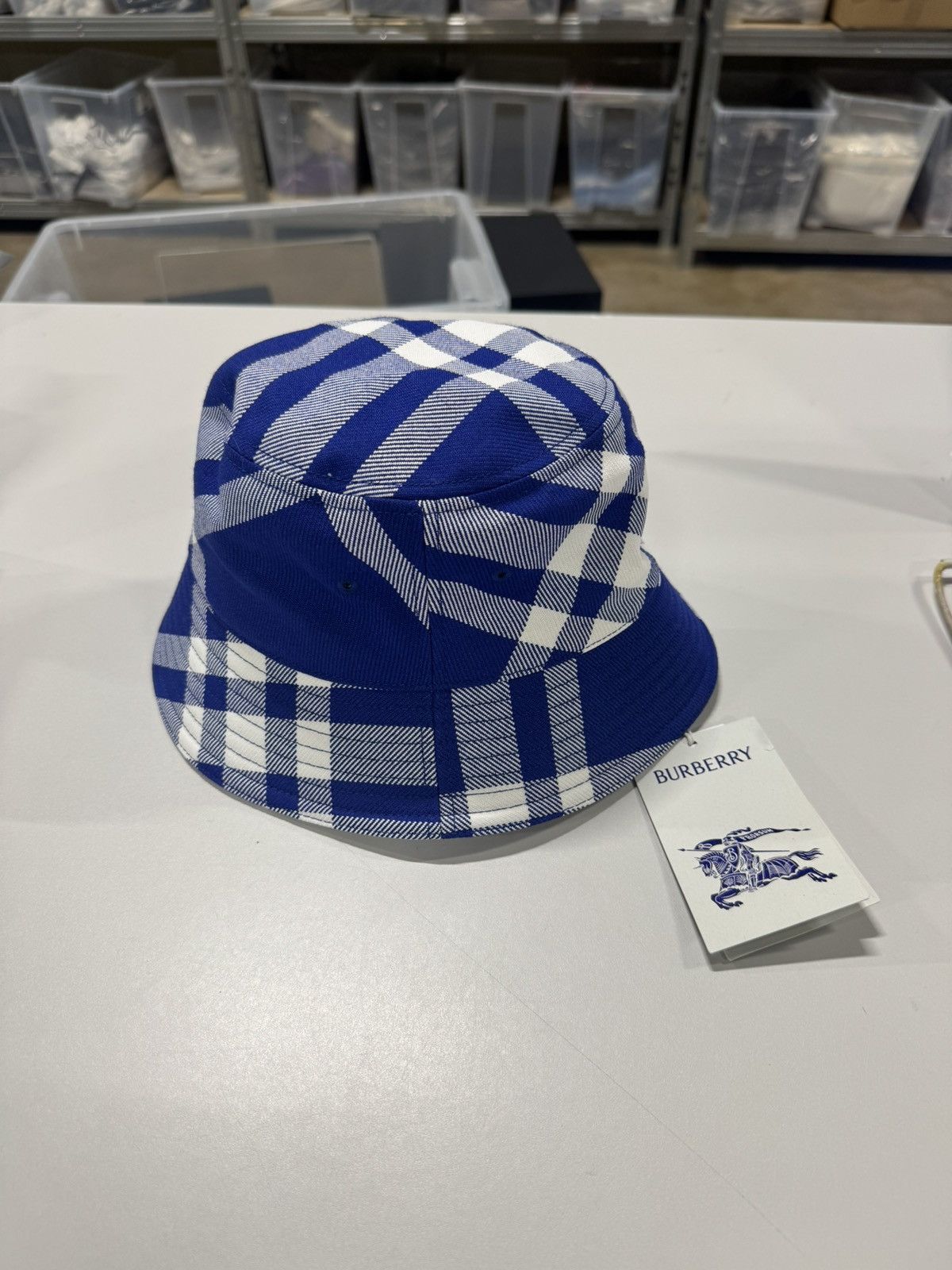 Burberry Burberry Classic Check Bucket Hat 600$ Size ONE SIZE - 1 Thumbnail