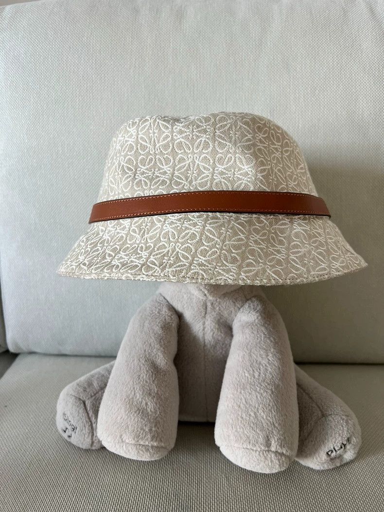 Loewe Loewe Anagram White Bucket Hat 57 - dmc Size ONE SIZE - 1 Thumbnail