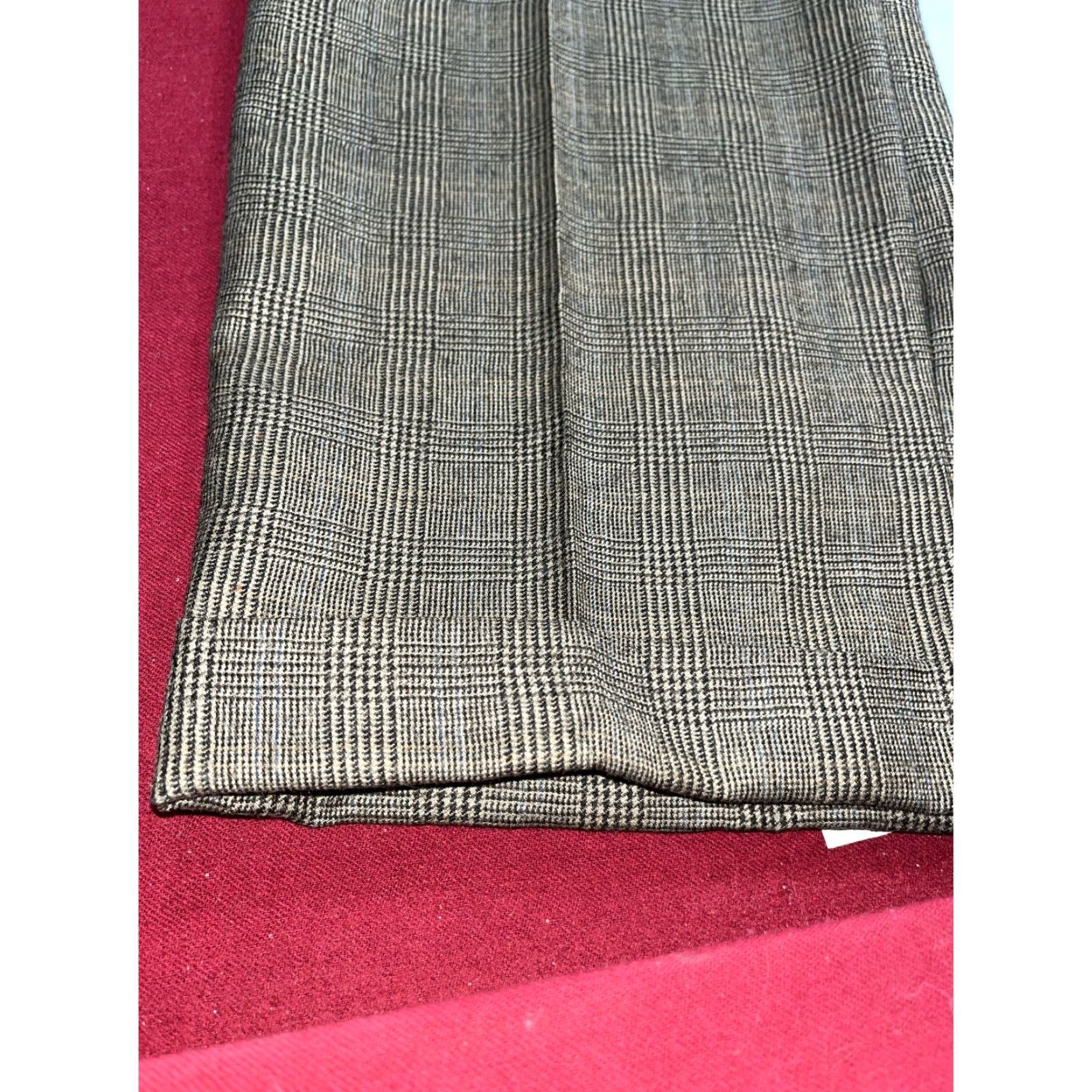 Nautica VINTAGE Nautica Dress Pants plaid Gray Tan Wool Cashmere Pleated 40 x 32 Mens Sz 40 Regular Zip Hook & Eye Front Pleated Pockets Cuffed 60s? Size US 40 / EU 56 - 5 Thumbnail