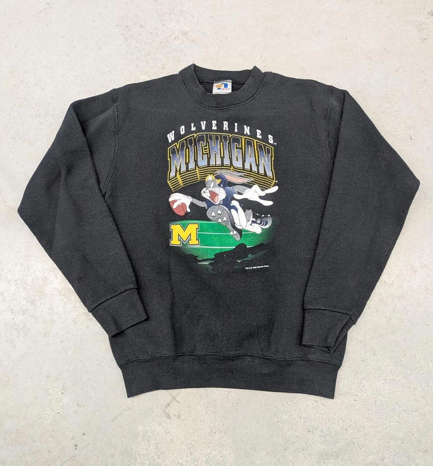 Vintage Vintage 90s Michigan Wolverines Bugs Bunny NCAA Sweater Size US XL / EU 56 / 4 - 1 Thumbnail