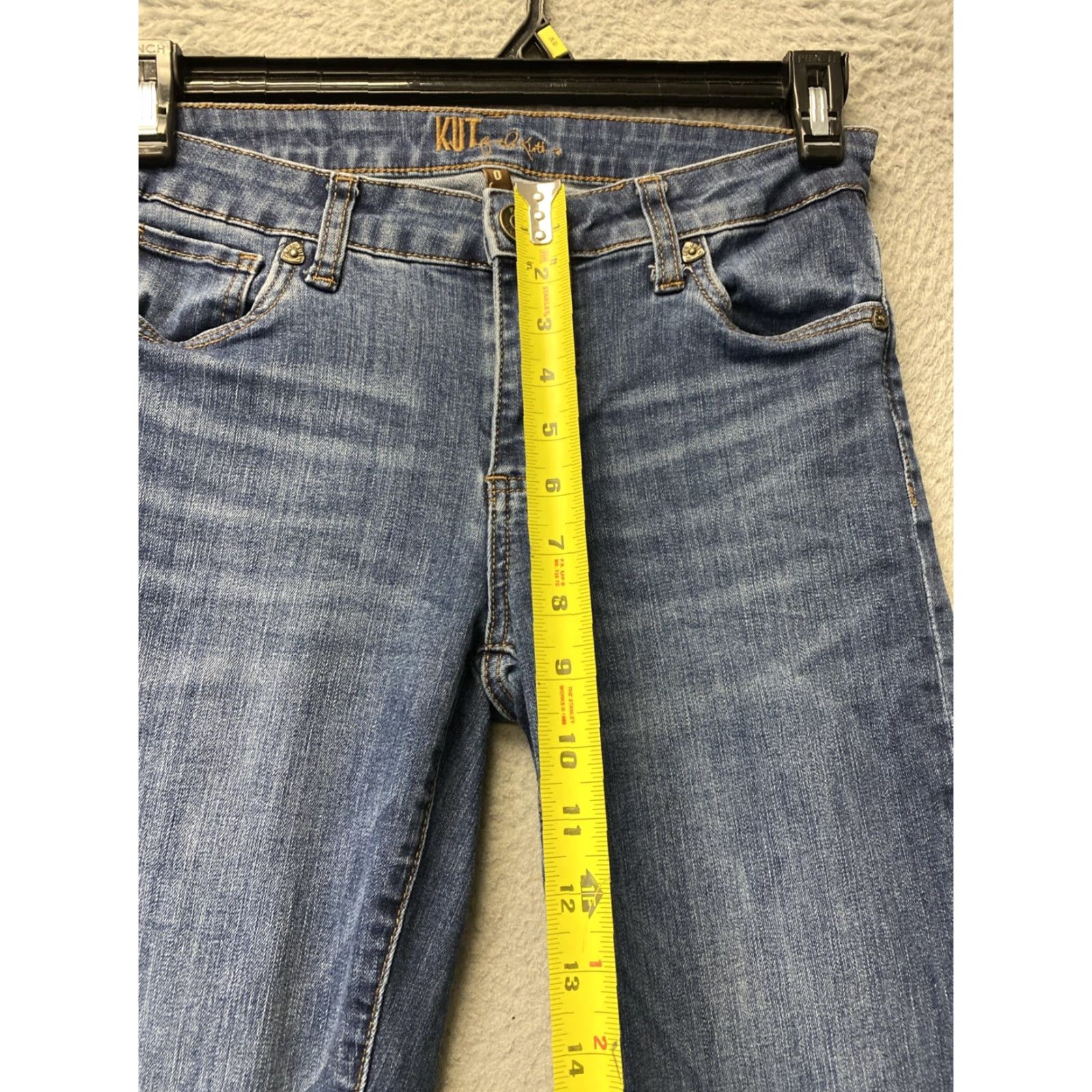 Vintage KUT from the Kloth Jeans Women’s Size 0 Ankle Blue Denim Solid Zip Button Fringe Zipper Mid Rise 8.5-10.5 in Regular 28 in Inseam 27 in Size 25" / US 0 / IT 36 - 7 Thumbnail