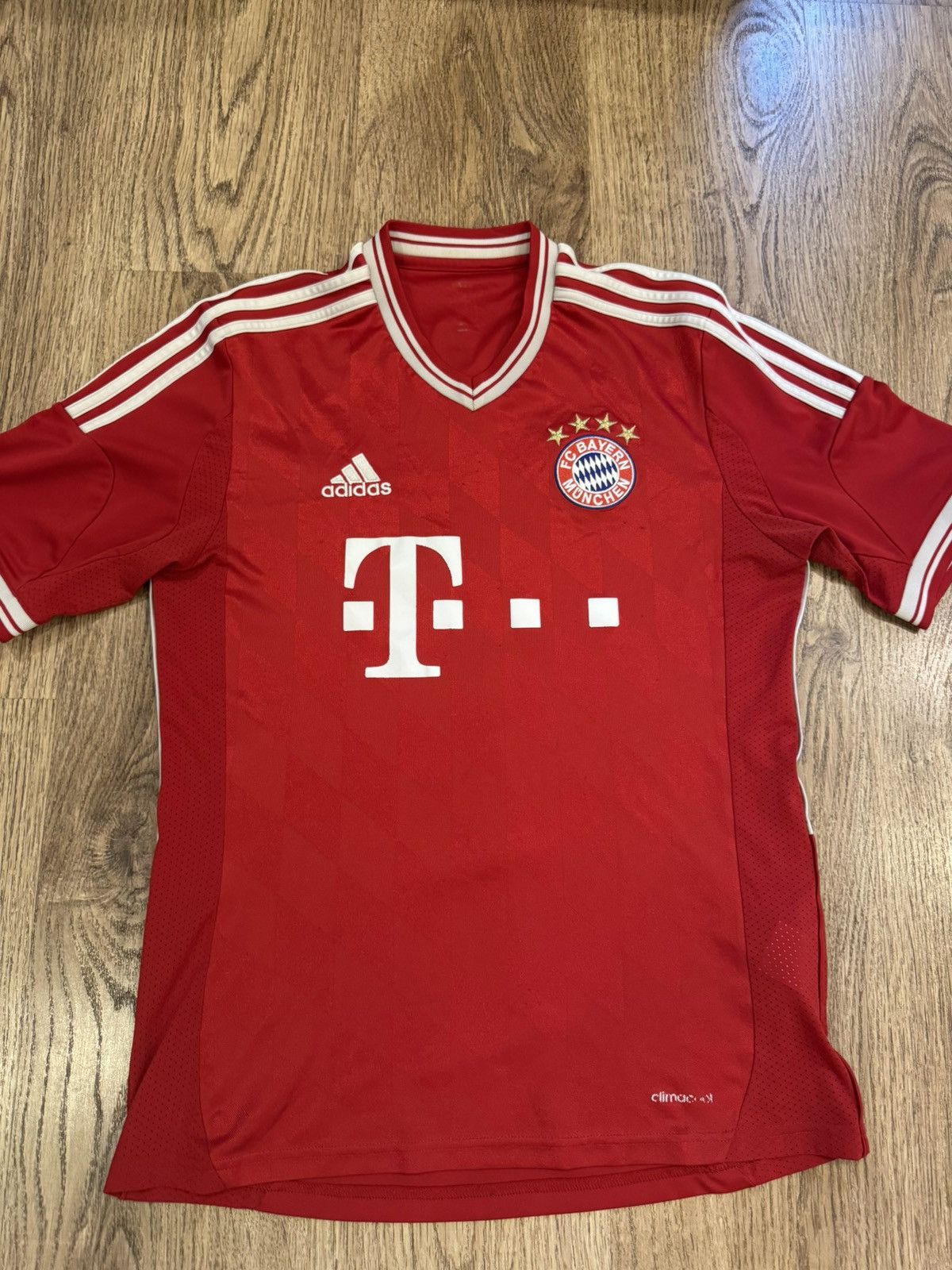 Adidas BAYERN MUNICH 2014 2015 HOME FOOTBALL SHIRT ADIDAS SIZE S Size US S / EU 44-46 / 1 - 1 Thumbnail