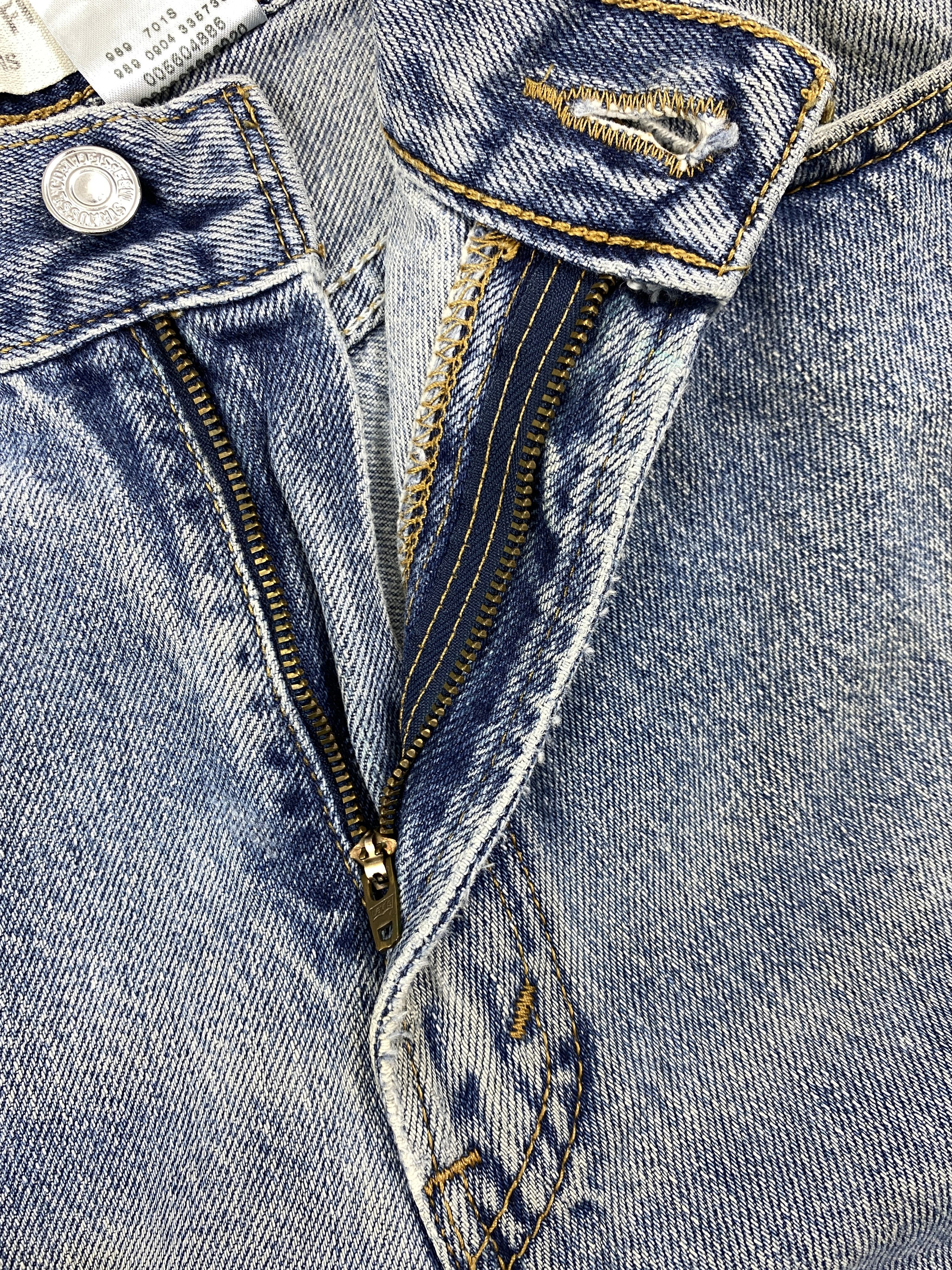 Levi's Faded Blue Vintage Levi's 560 Comfort Fit Denim 33x31 -JN617 Size US 33 - 6 Thumbnail