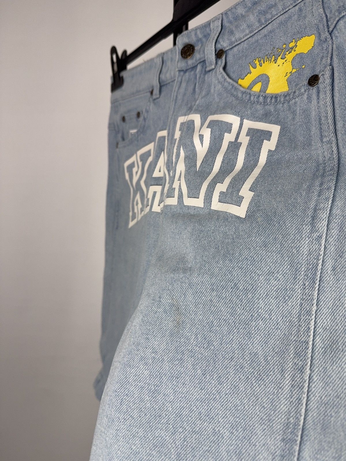 Karl Kani Luxury Karl Kani Y2K SK8 Big Logo Denim Shorts Womens XS Size 28" / US 6 / IT 42 - 4 Thumbnail