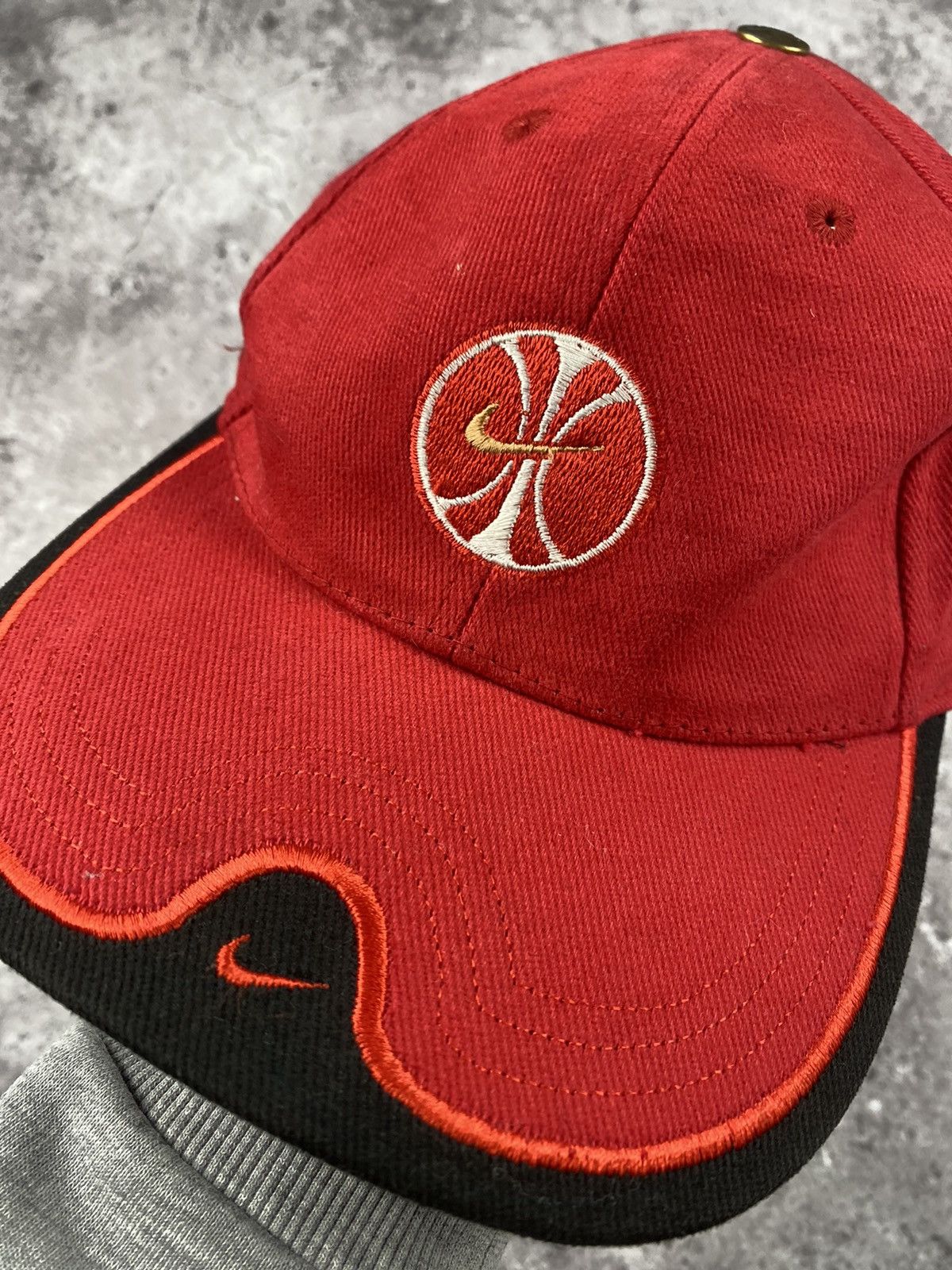 Nike × Vintage Vintage Nike Basketball Swoosh Y2K Cap Japan Size ONE SIZE - 4 Thumbnail