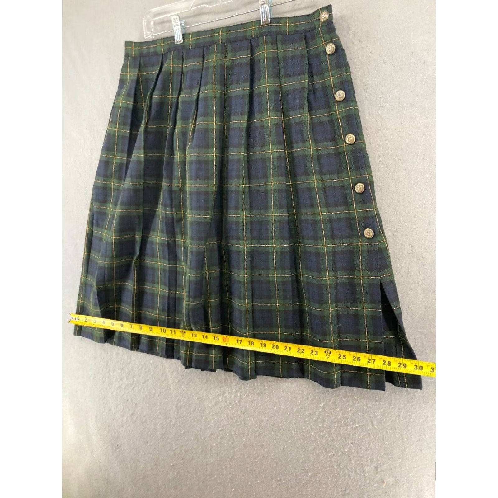 Barrie VINTAGE Barie Stephens Skirt Women Short Plaid Green 6 Adult Womens 80s Retro Preppy Vintage-Style Knit Rayon Blend H6 USA MADE Size 28" / US 6 / IT 42 - 3 Thumbnail
