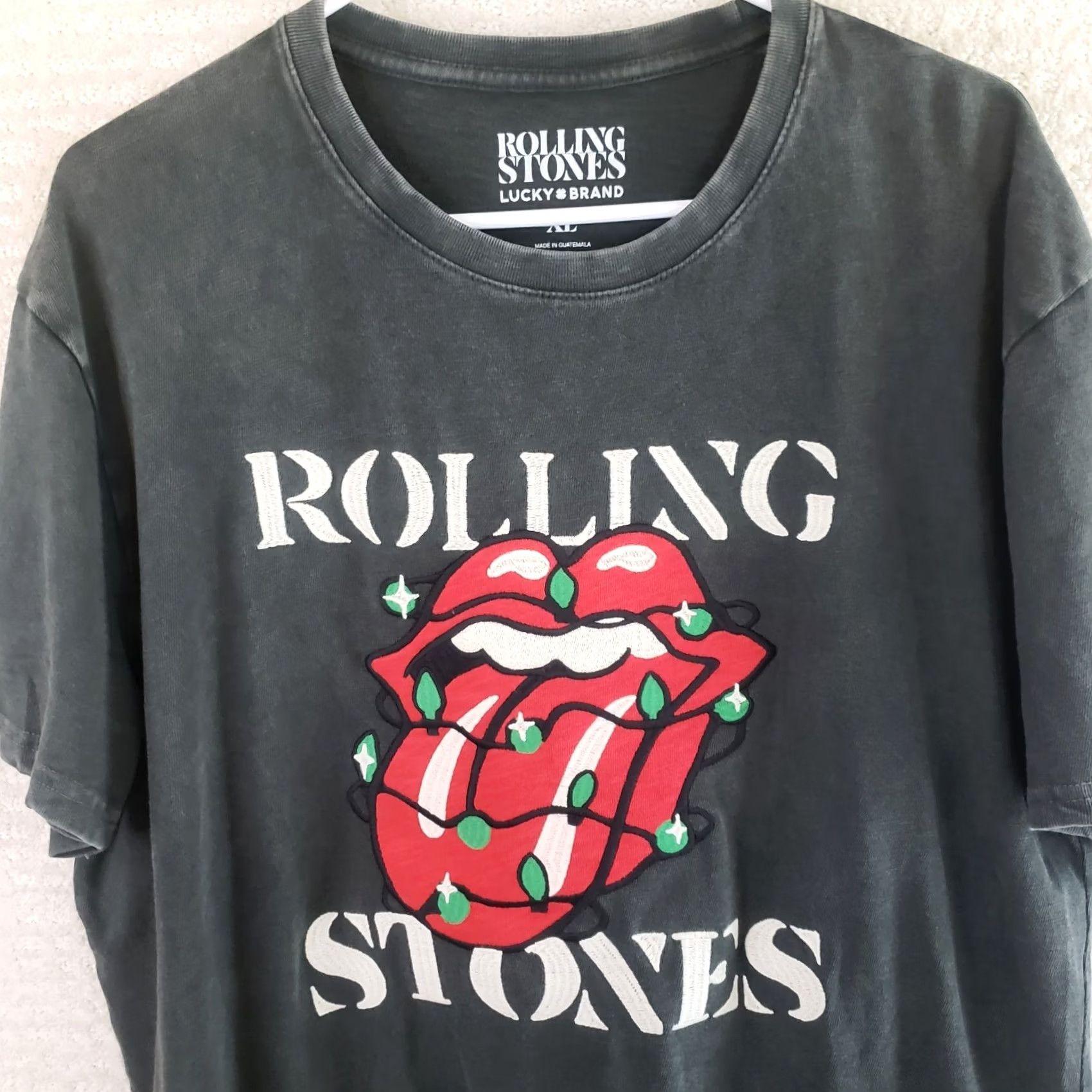 Lucky Brand Lucky Brand Stones Embroidered Graphic T Shirt XL Black Stone Washed Rolling Stones Logo Tee Mens Short Sleeve Vintage Look Size US XL / EU 56 / 4 - 2 Thumbnail