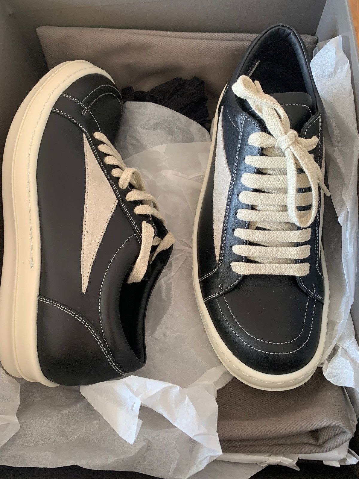 Rick Owens Rick Owens Black Leather Vintage Vans Sz.38 Size US 5.5 / EU 38 - 2 Thumbnail