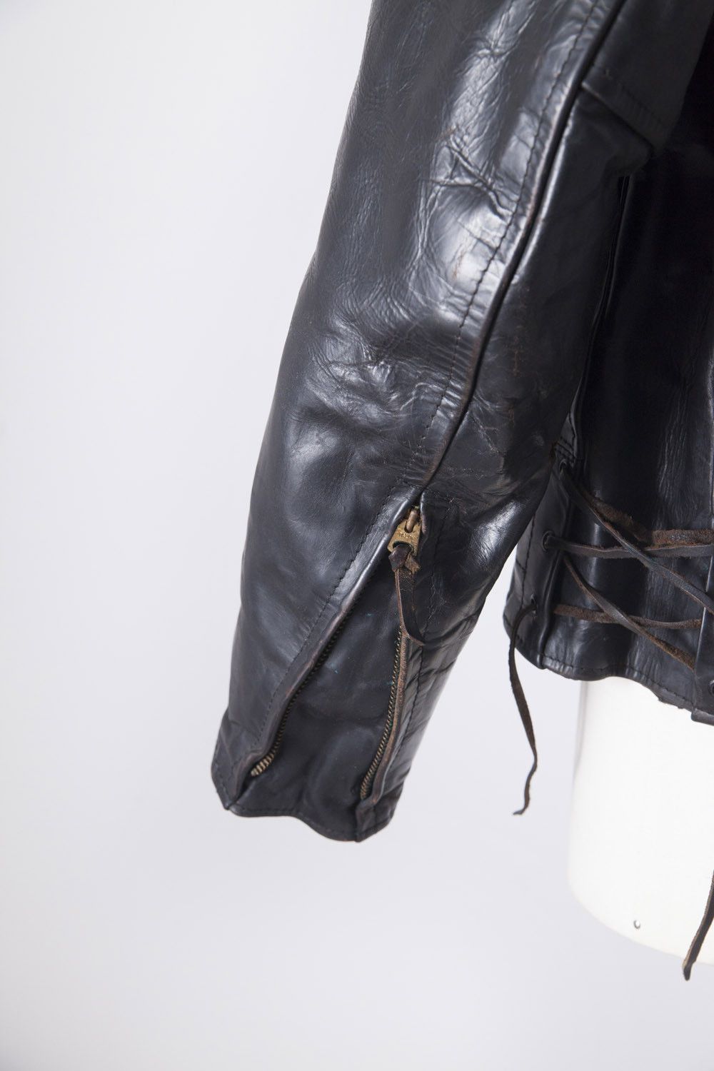 Aero Leathers C.H.I.P.S Police leather horsehide jacket xx Size US M / EU 48-50 / 2 - 7 Thumbnail