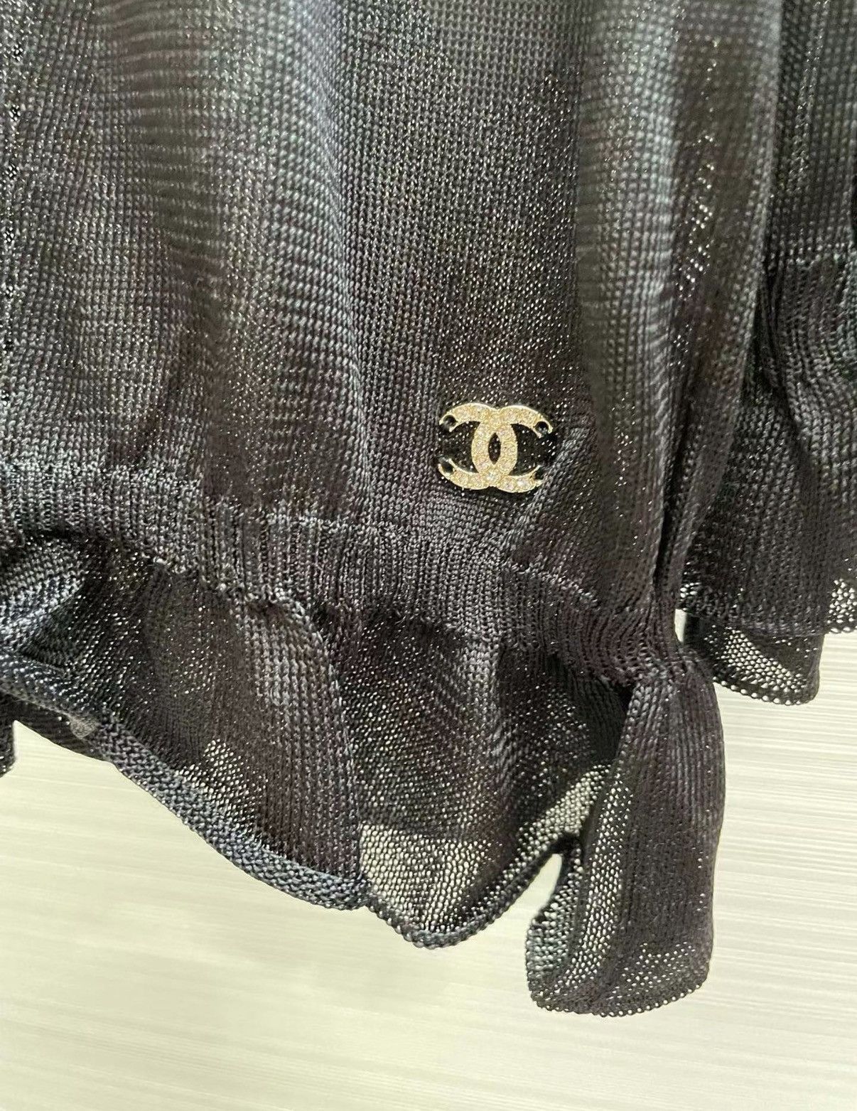 Chanel Chanel Classic Black Ruffle Trim Lightweight Knit Top J33 Size S / US 4 / IT 40 - 3 Thumbnail