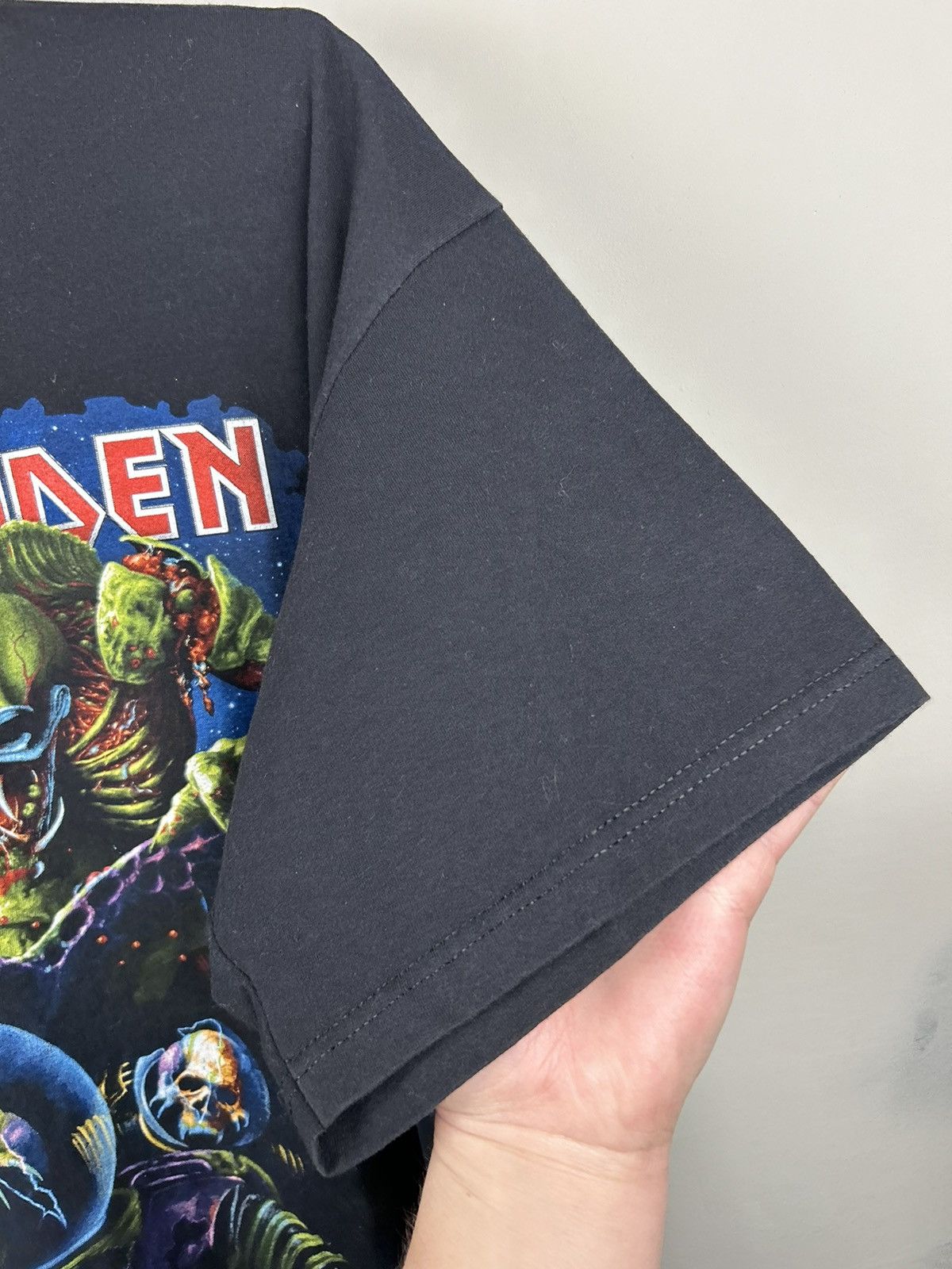 Band Tees Vintage Iron Maiden The Final Frontier World Tour 2011 Tee Size US XL / EU 56 / 4 - 7 Thumbnail