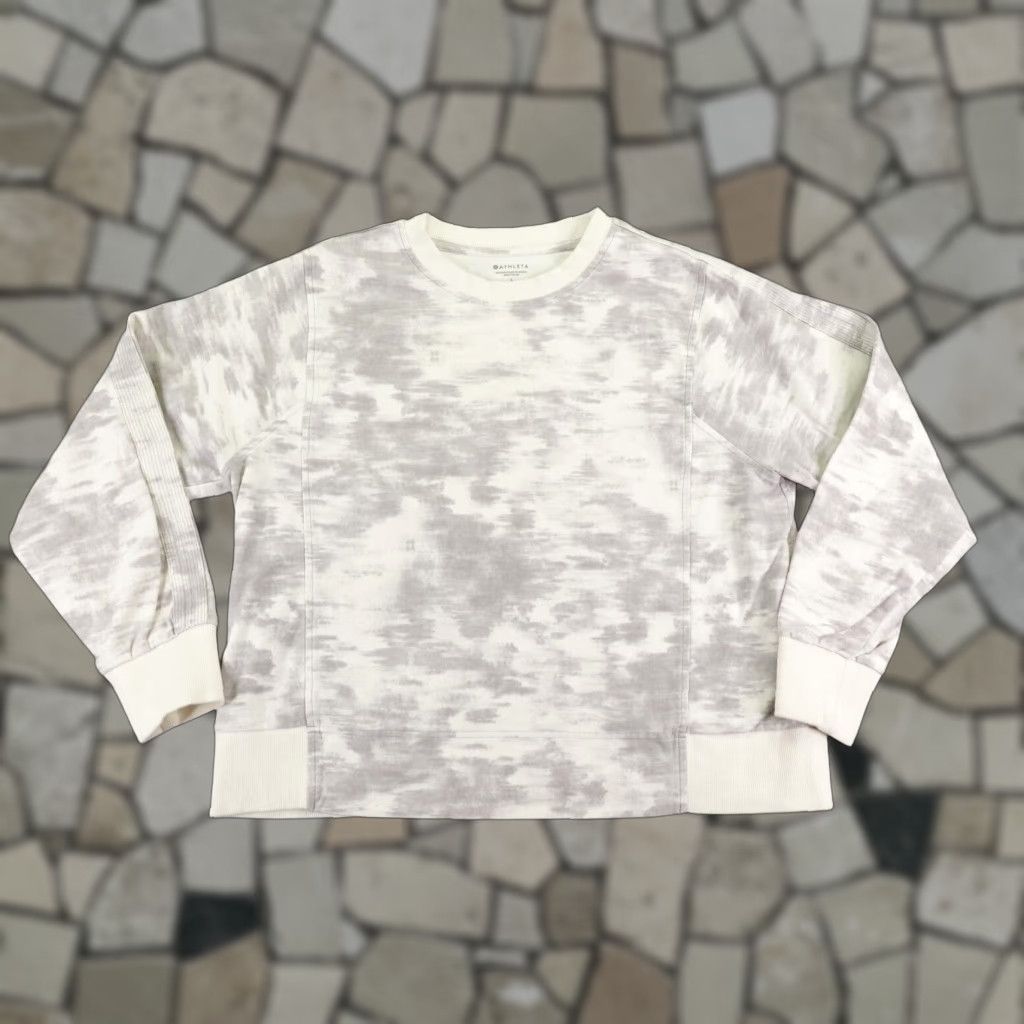 Athleta ATHLETA Sweatshirt Women Large Gray Camo Pullover Long Sleeve Crew Neck Outdoor Sports Size L / US 10 / IT 46 - 1 Thumbnail