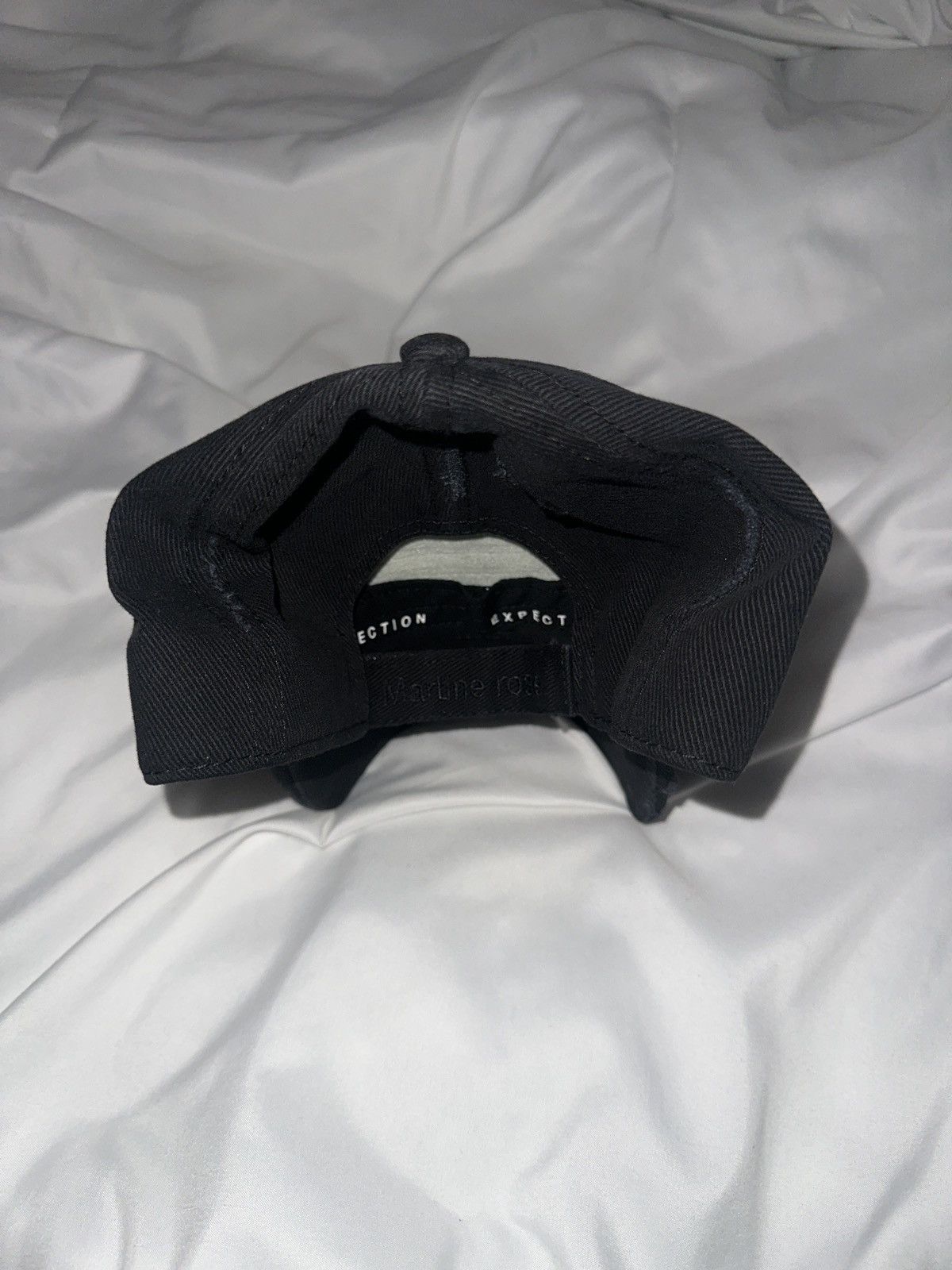 Martine Rose MARTINE ROSE BLACK WASHED CUT PEAK HAT Size ONE SIZE - 5 Thumbnail