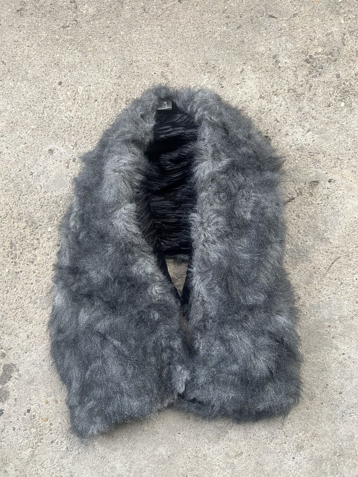 Designer × Pleats Please Issey Miyake Pleatse pleats Fur Size M / US 6-8 / IT 42-44 - 1 Thumbnail