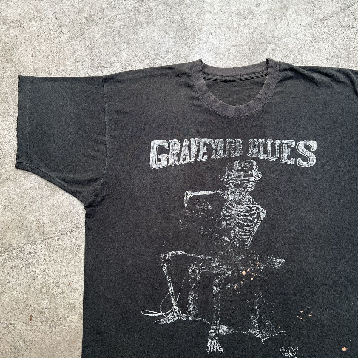 Vintage Graveyard Blue - 1990S Size US XL / EU 56 / 4 - 2 Thumbnail