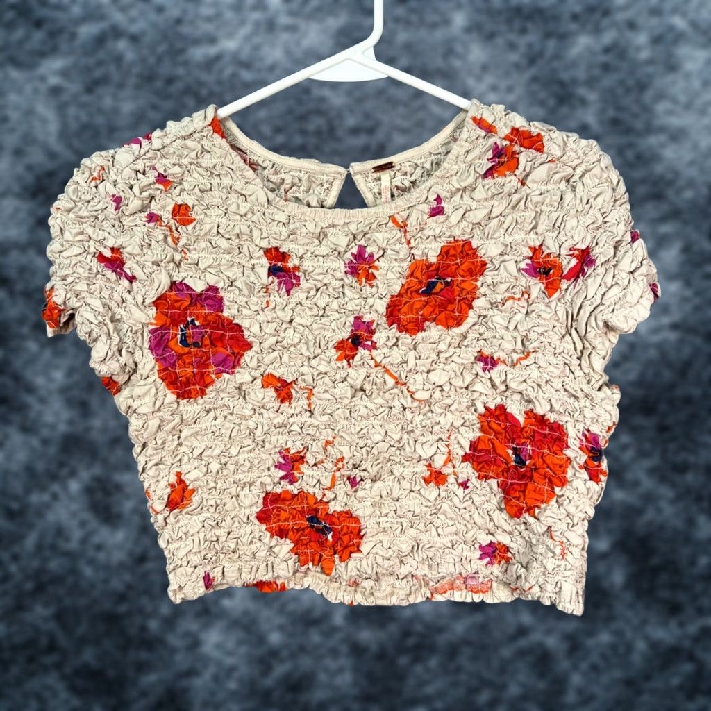 Free People Free People Womens Large Floral Cropped Top Beige Red Back Keyhole Blouse Shirt Womens L Floral 90s Vintage Optional? Size L / US 10 / IT 46 - 1 Thumbnail