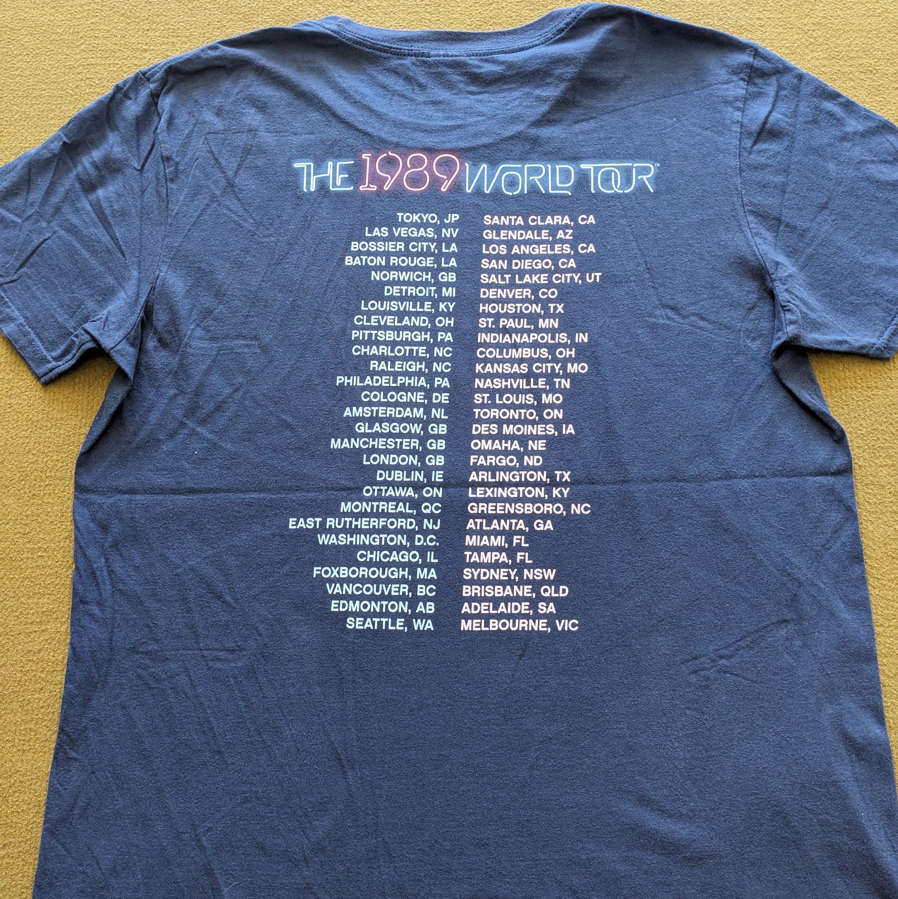 Band Tees Vintage TAYLOR SWIFT American Singer T-shirt Size US L / EU 52-54 / 3 - 4 Thumbnail