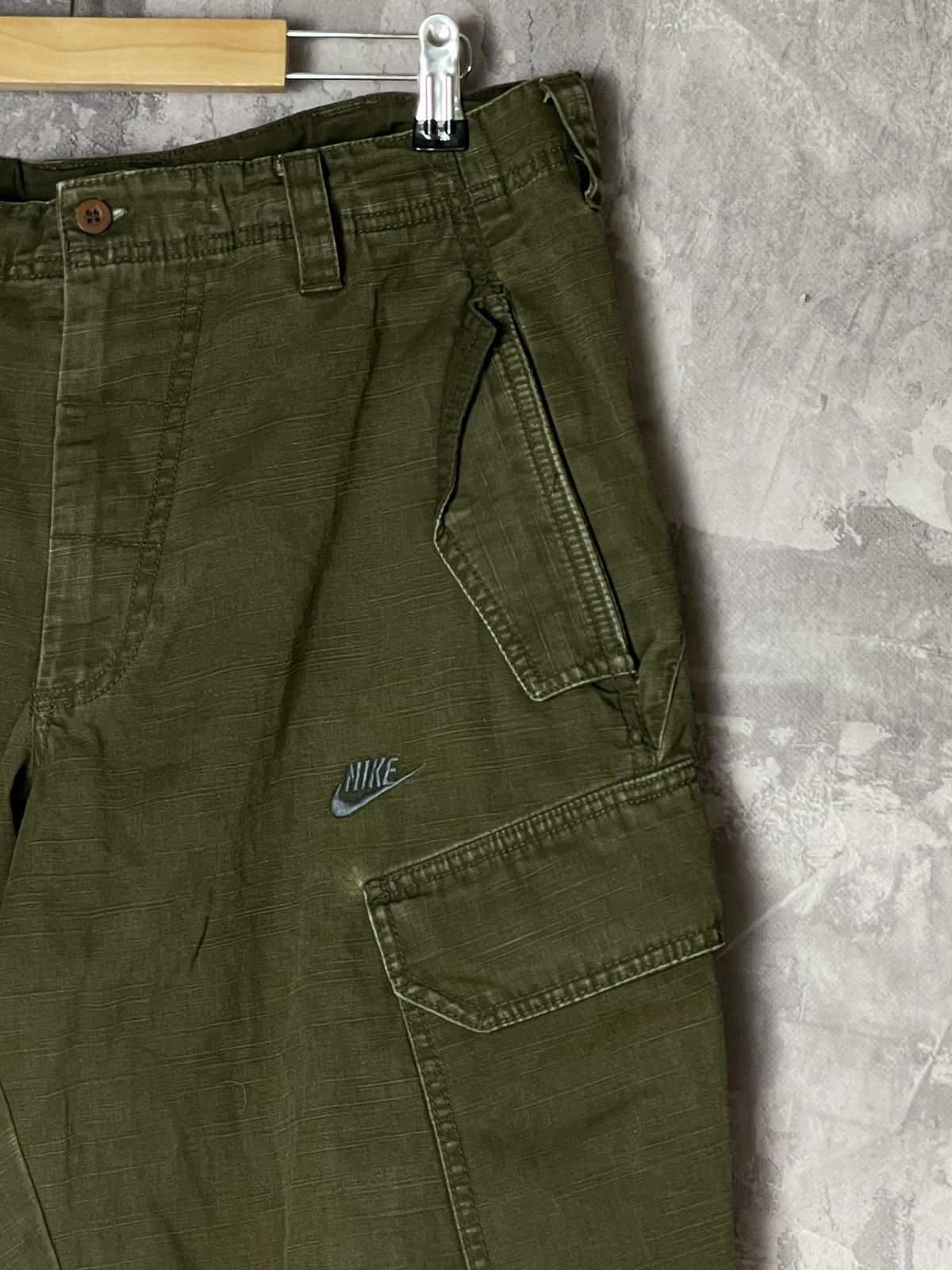 Other Nike Vintage Faded Cropped Cargo Pants Breeches Size US 32 / EU 48 - 5 Thumbnail