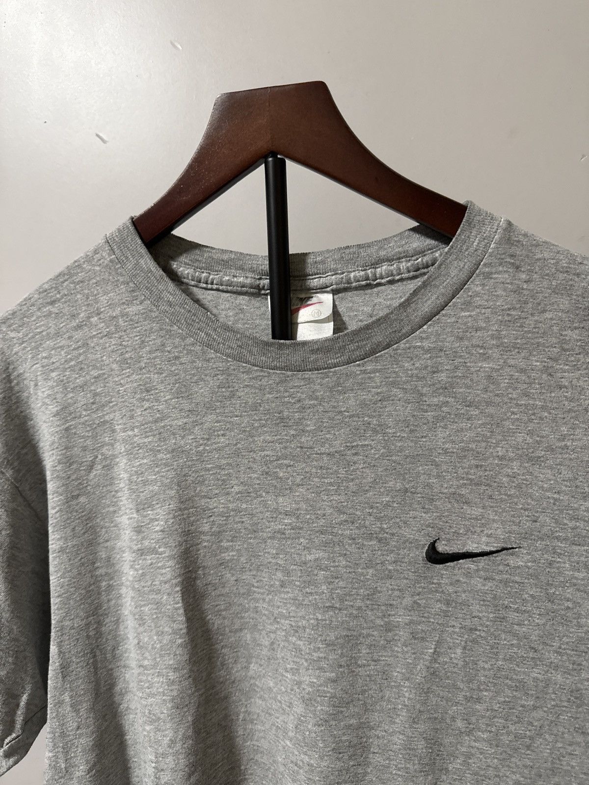 Nike Vintage Nike Swoop Tee Size US M / EU 48-50 / 2 - 2 Thumbnail