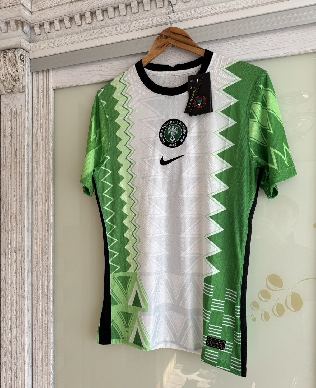 Nike Nigeria 2020 Home Soccer Jersey Football Kit Shirt Size US M / EU 48-50 / 2 - 4 Thumbnail