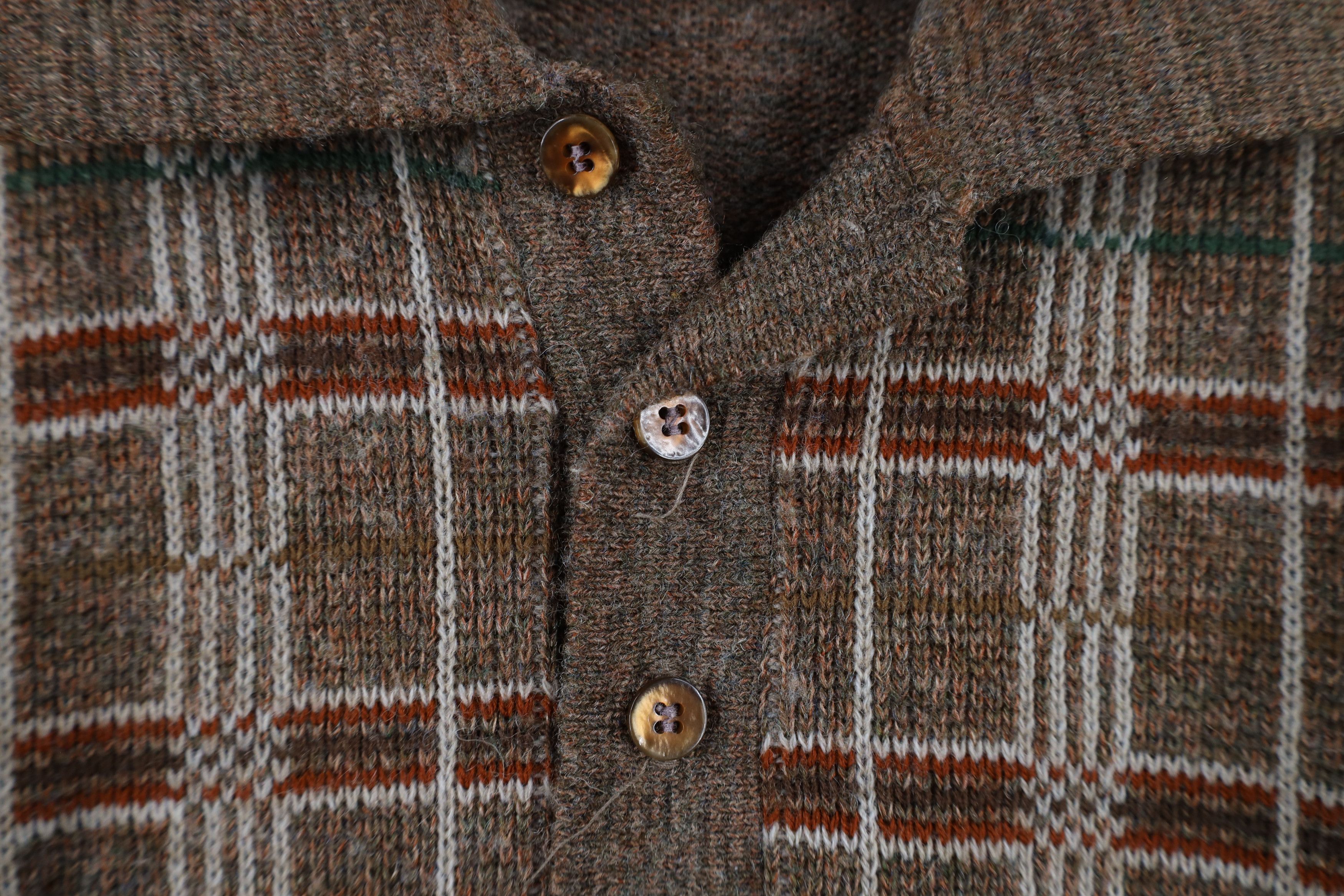 Vintage Vintage 70s Streetwear Plaid Knit Collared Polo Sweater USA Size US M / EU 48-50 / 2 - 4 Thumbnail