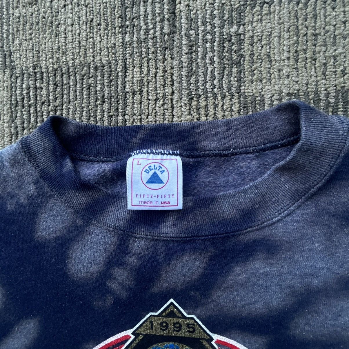Vintage Vintage 1995 Atlanta Braves World Series Navy Blue Crewneck Size US S / EU 44-46 / 1 - 3 Thumbnail