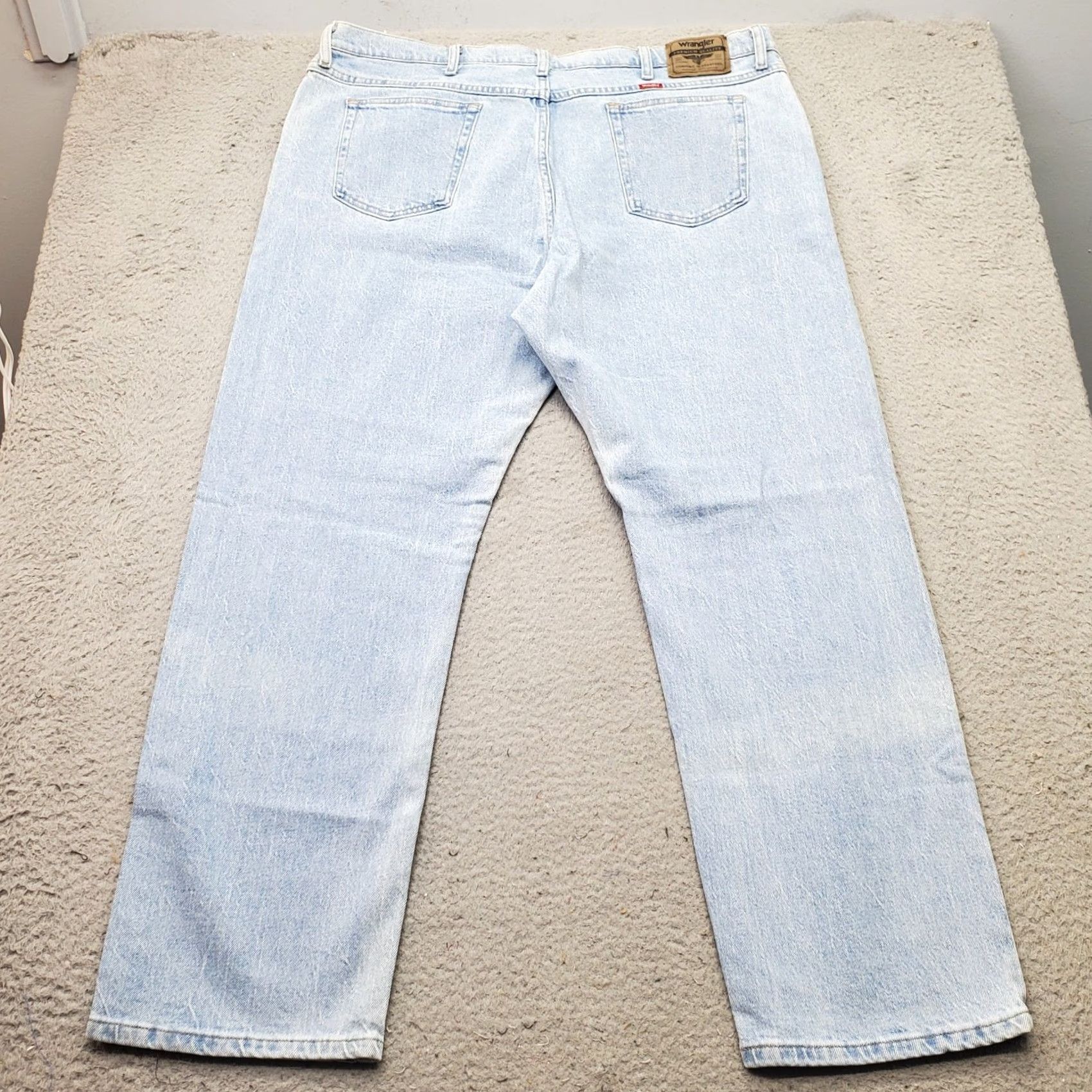 Wrangler Wrangler Jeans Mens 42x30 Blue Premium Denim Whiskered Straight Leg 1096FXVBI Size US 42 / EU 58 - 2 Thumbnail